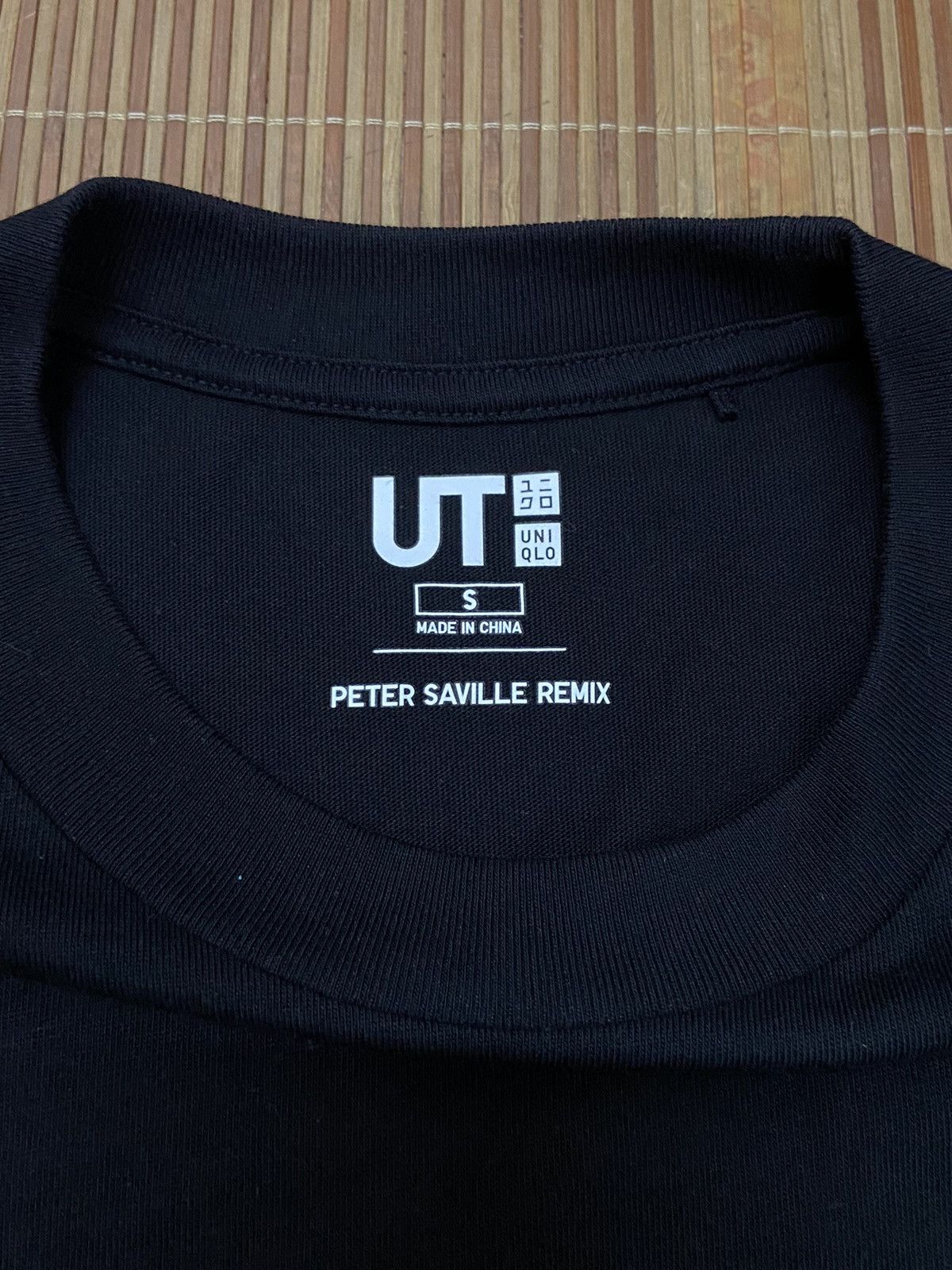 Band Tees × Uniqlo PETER SAVILLE JOY DIVISION TEE Size US S / EU 44-46 / 1 - 14 Thumbnail
