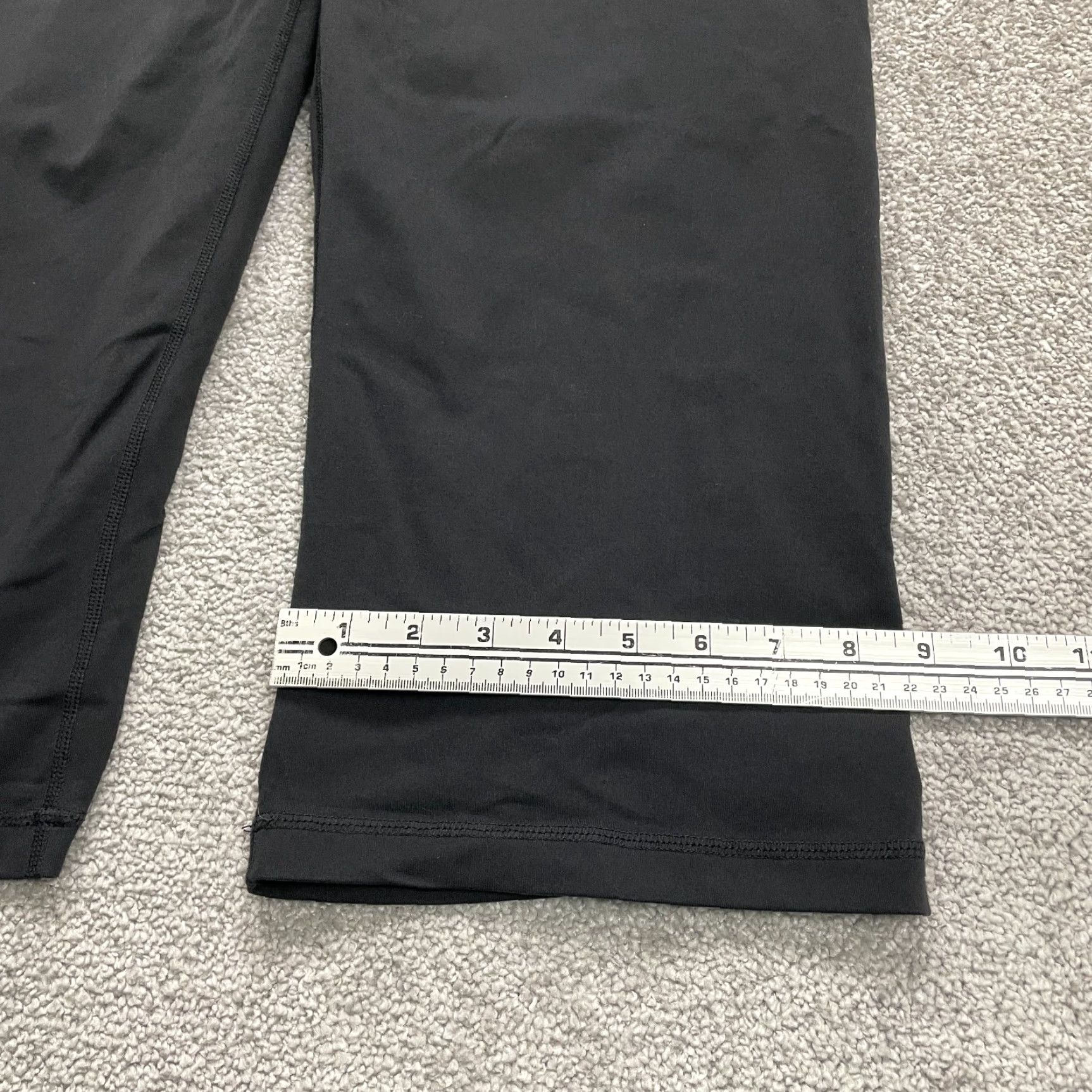 Vintage Kirkland Compression Cropped Leggings Pants Womens Black Low Rise 32x19.5 Activewear, Athleisure, Casual, Travel Size 24" / US 00 / IT 34 - 4 Thumbnail