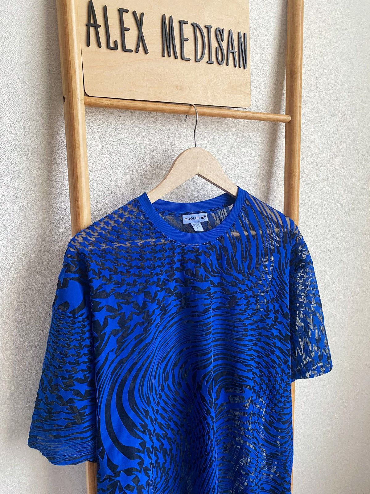 H&M × Mugler × Thierry Mugler Mugler x H&M Swirling Star Mesh T-Shirt Size US M / EU 48-50 / 2 - 6 Thumbnail