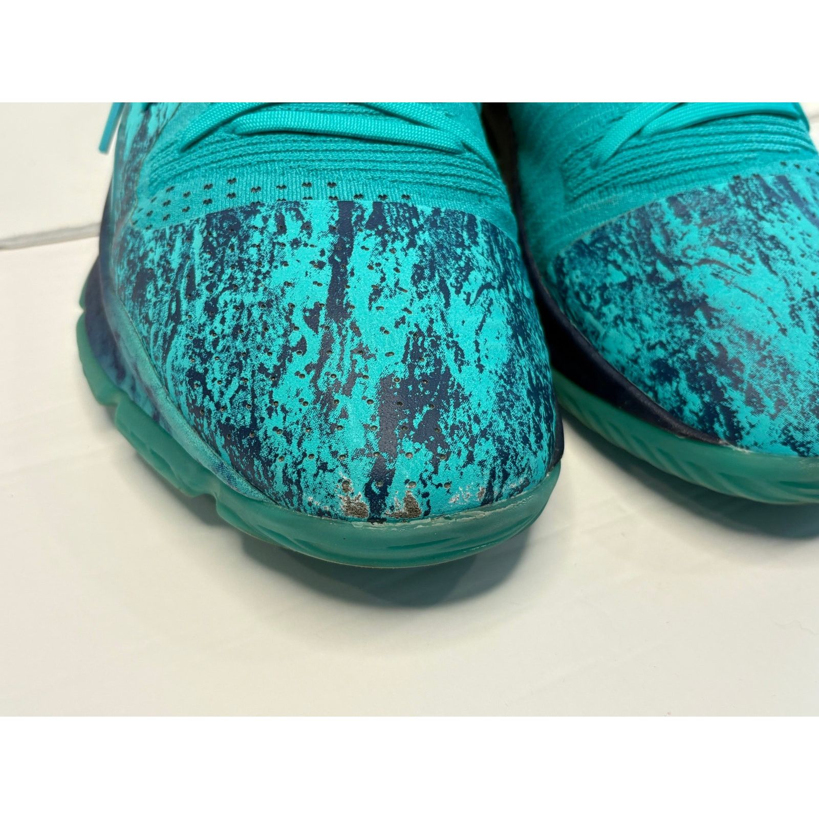 Under Armour Under Armour 3021707-302 Steph Curry 4 Sample Sneakers s15 Size US 15 / EU 48 - 8 Thumbnail