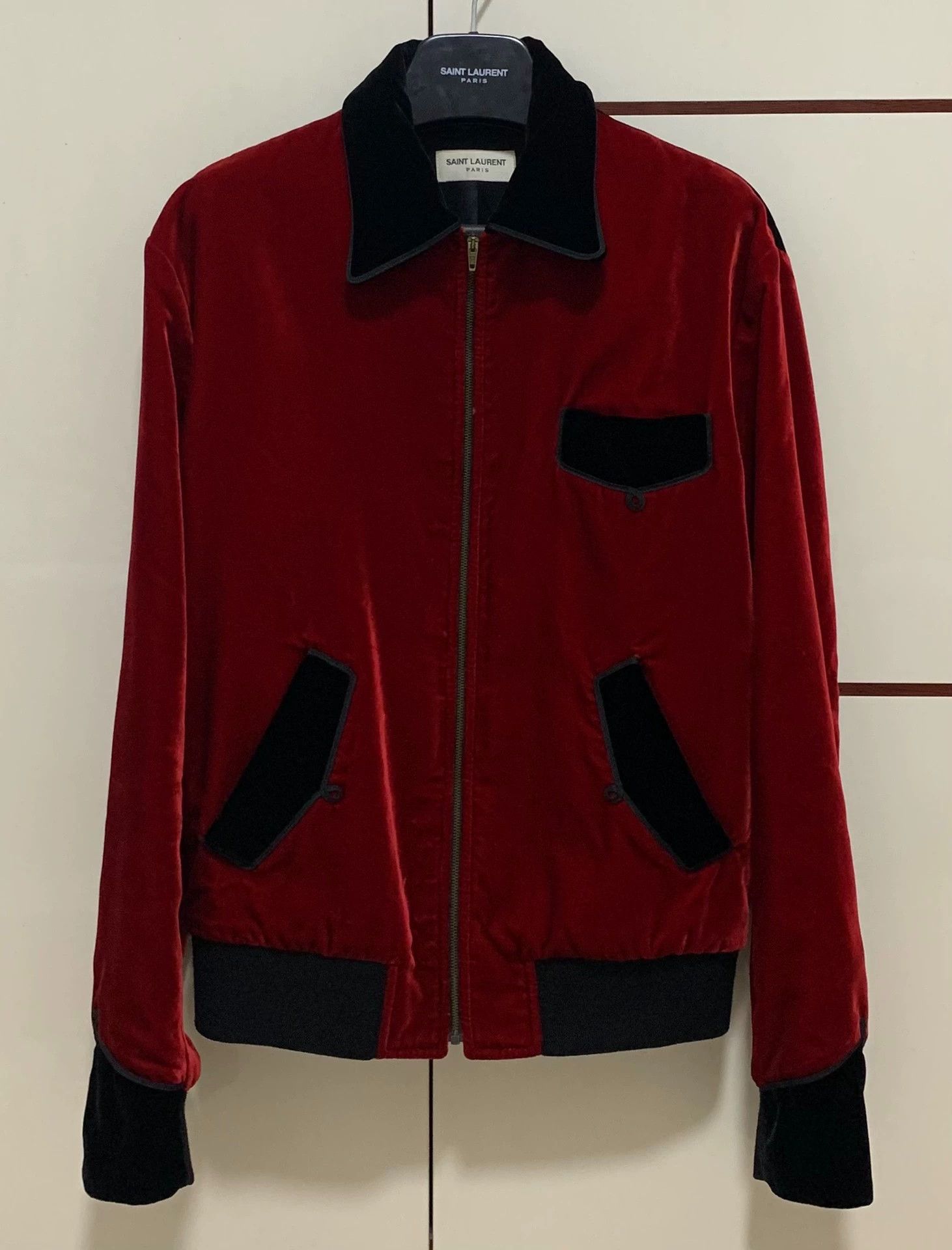 Saint Laurent Paris Saint Laurent SLP 16FW Runway Red Velvet Court Jkt Size US M / EU 48-50 / 2 - 1 Thumbnail