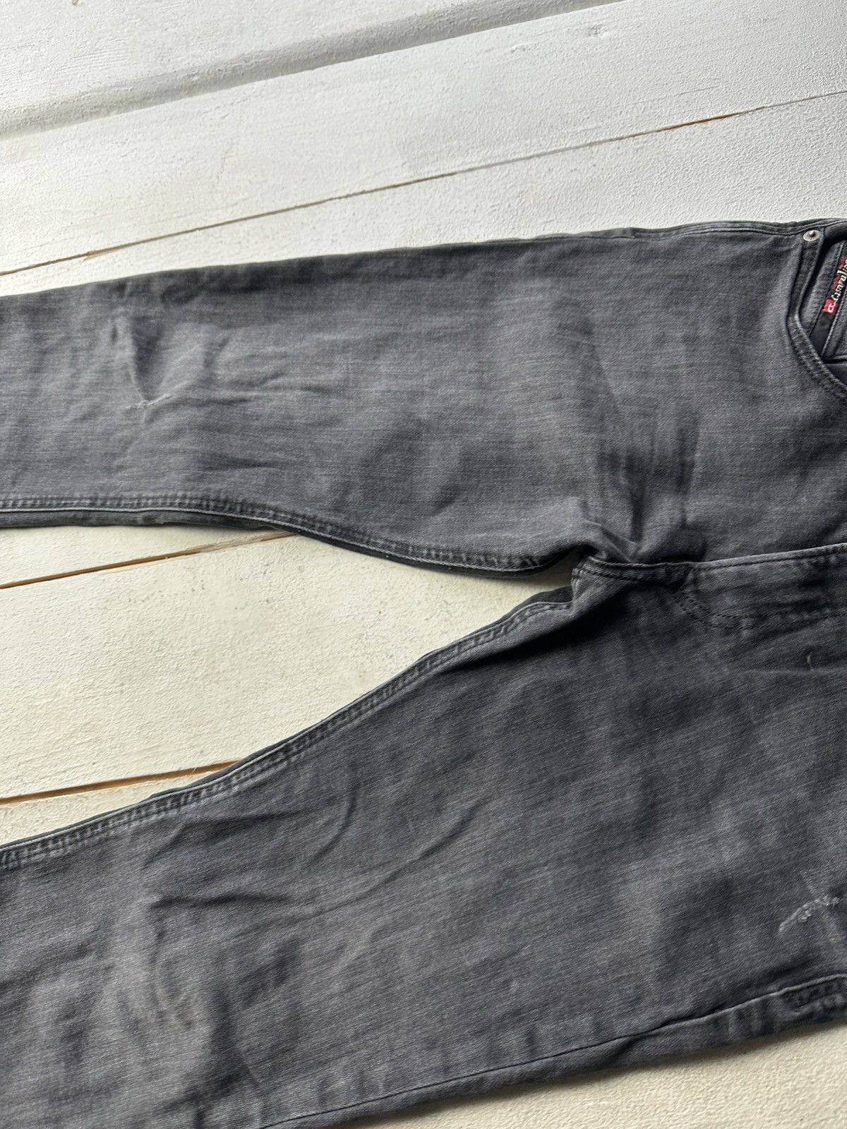 Diesel 🚨Gothic Diesel Regular Slim relax Flared Jeans Womens Size 30" / US 8 / IT 44 - 3 Thumbnail