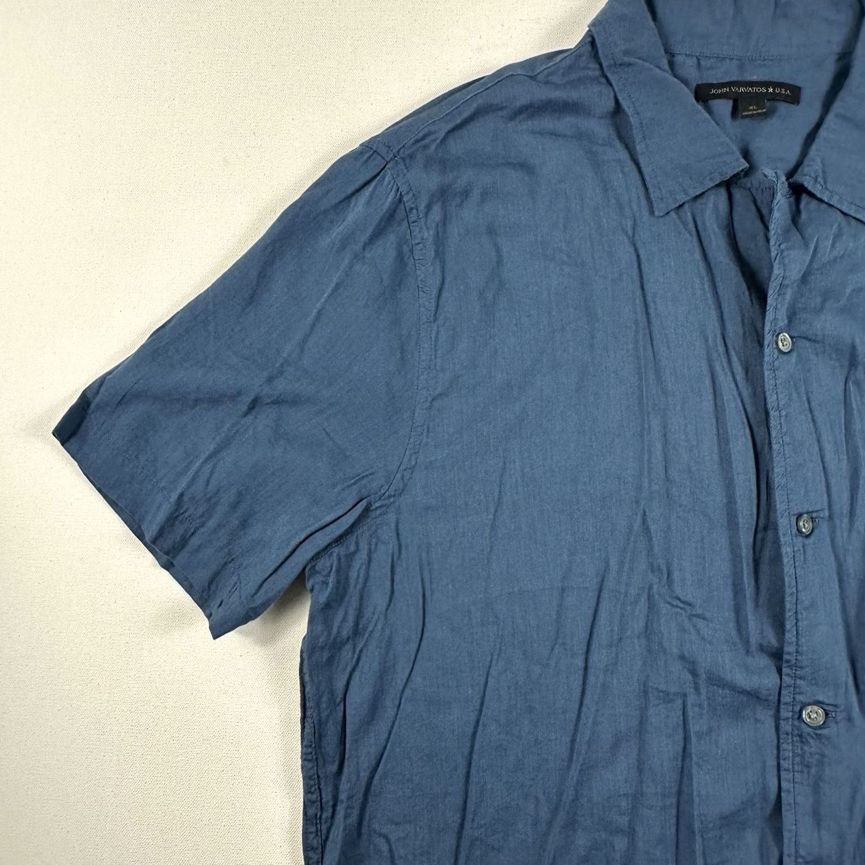 John Varvatos VINTAGE John Varvatos Camp Button Up Shirt Mens XL Blue Solid Lightweight Short Sleeve Collar Button-Up Mens XL Blue Solid Size US XL / EU 56 / 4 - 4 Thumbnail