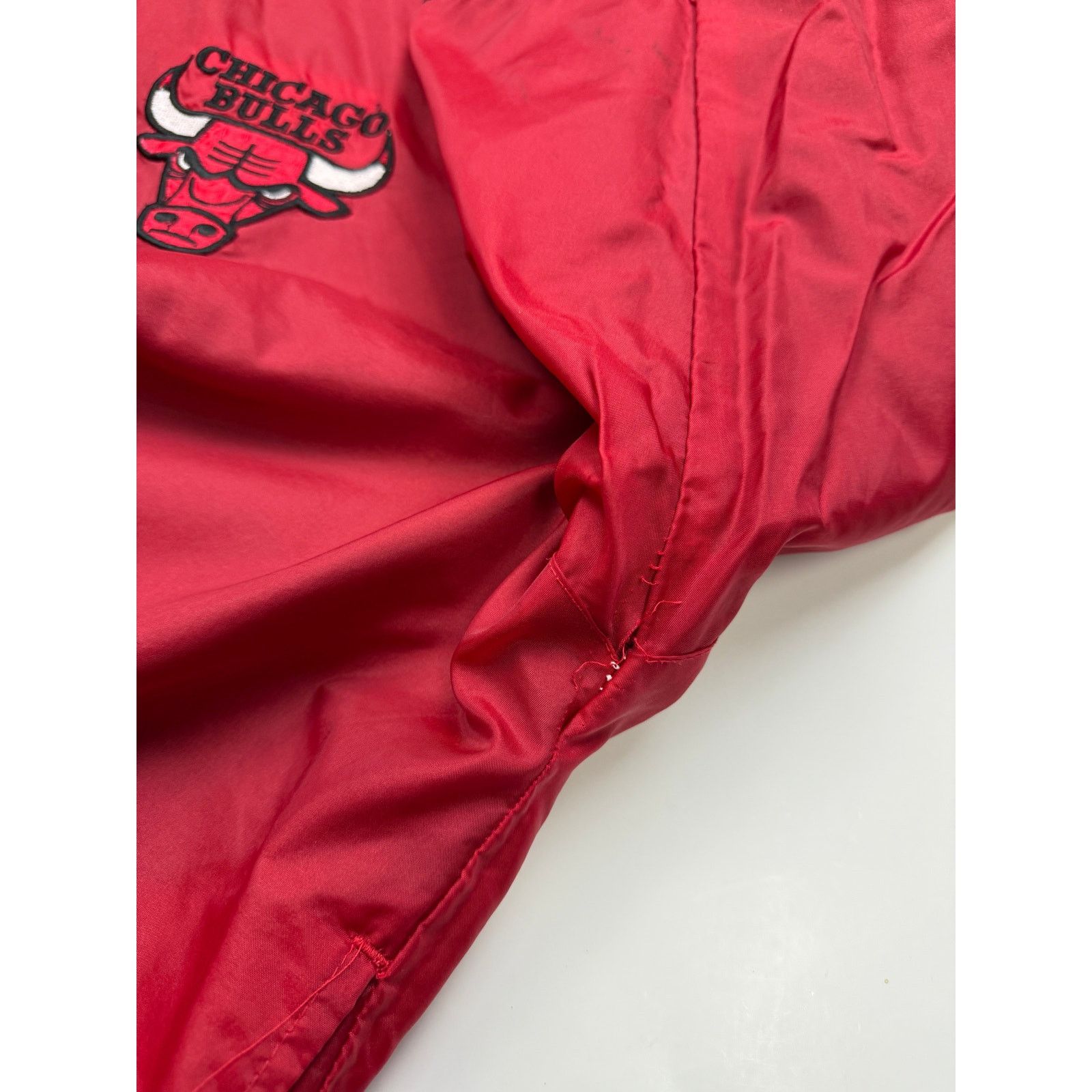 Vintage Vintage 90s Chicago Bulls NBA Pro Player Size XL Size US XL / EU 56 / 4 - 8 Thumbnail