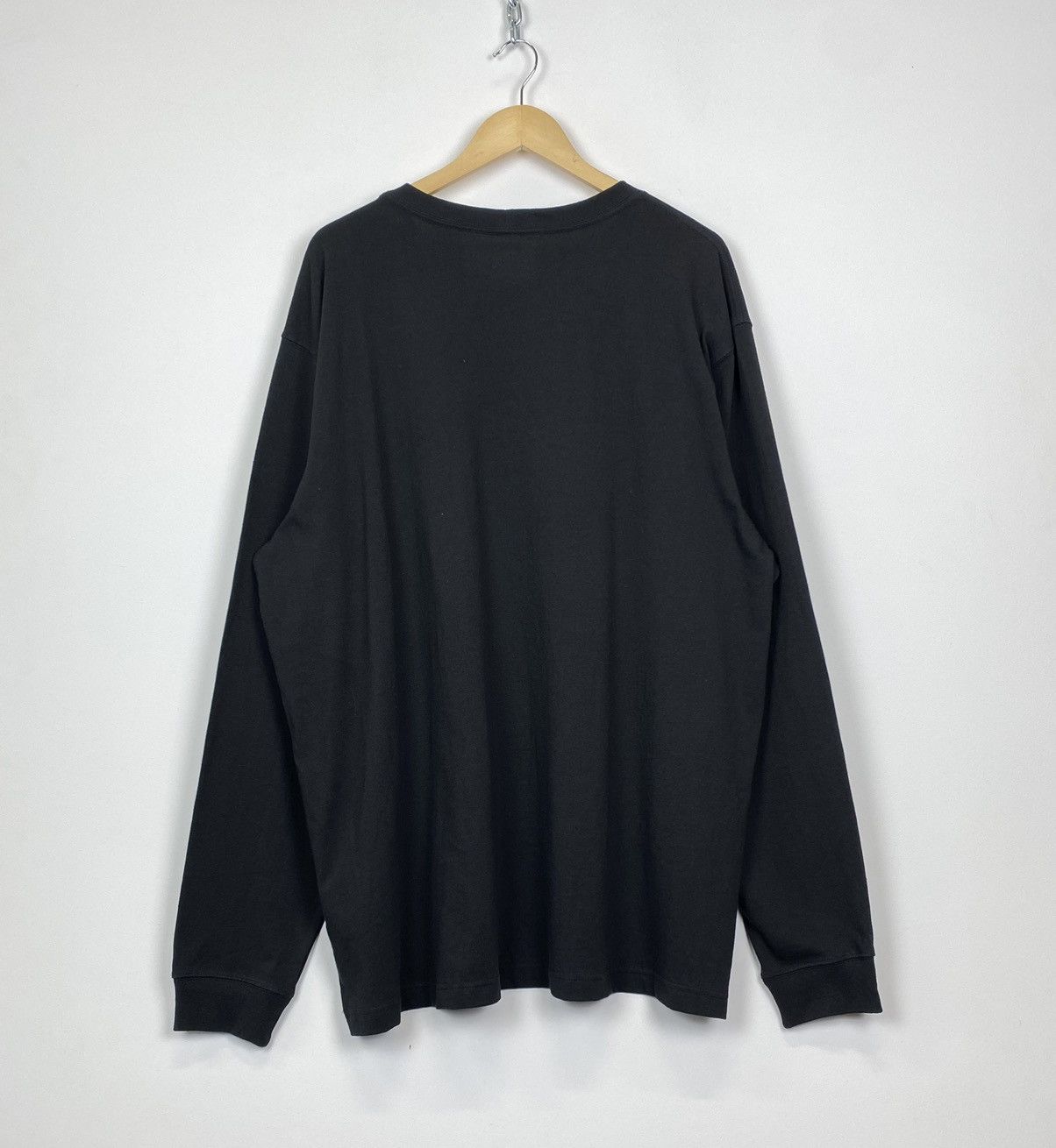 Carhartt NWT Carhartt Relax Fit Heavyweight Long-Sleeve T-Shirt Black Size US XXL / EU 58 / 5 - 10 Thumbnail