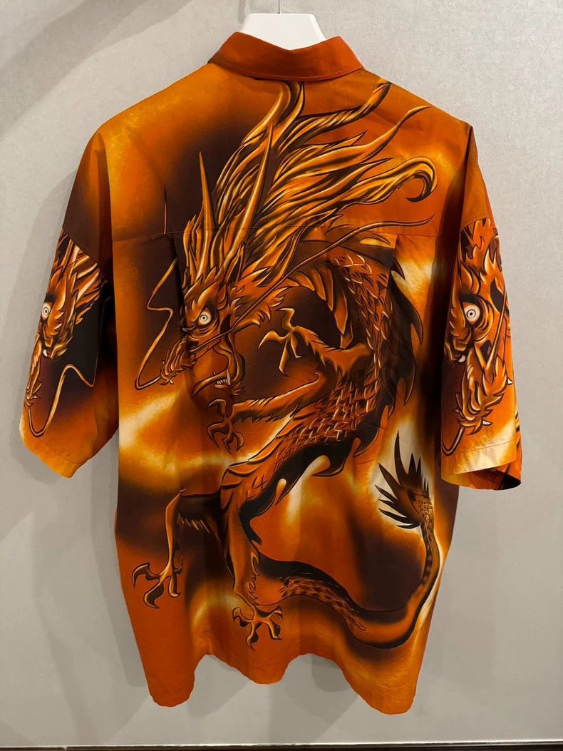 Balenciaga Balenciaga Dragon Print Short Sleeve Shirt Size US M / EU 48-50 / 2 - 2 Thumbnail