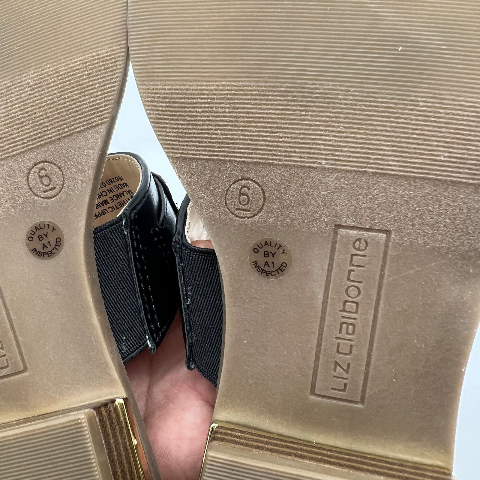 Other Liz Claiborne Womens Argent Flat Sandals Black Size 6M Size US 6 / IT 36 - 9 Thumbnail