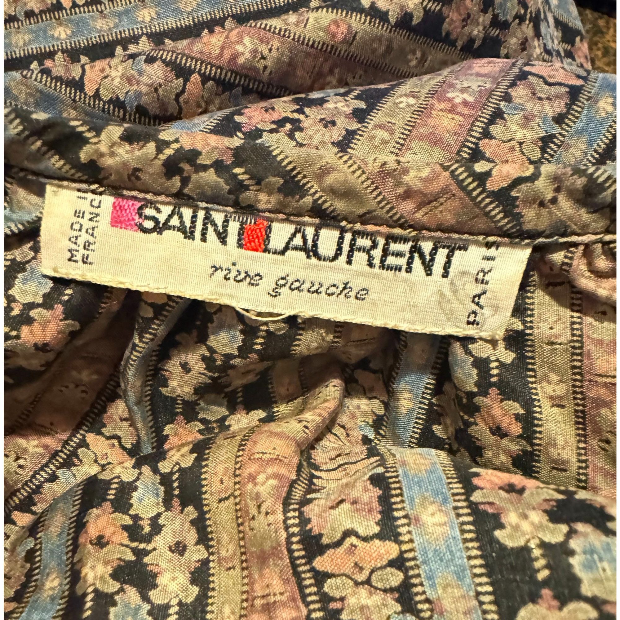 Yves Saint Laurent SS 1978 Silk Printed Blouse Shirt Size M / US 6-8 / IT 42-44 - 5 Thumbnail