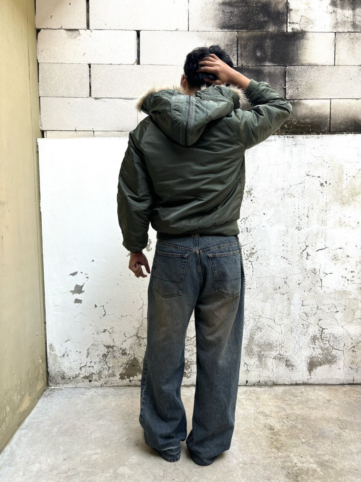 Alpha Industries Vintage Fur Bomber Jacket N-2B Green Size US M / EU 48-50 / 2 - 15 Thumbnail