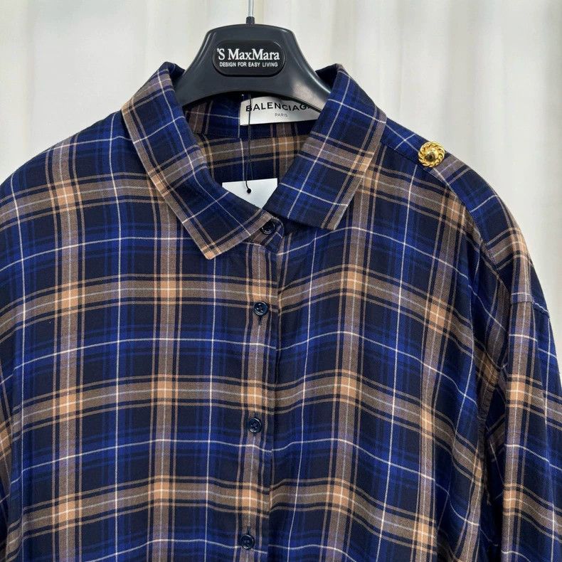 Balenciaga Balenciaga size 34 Gold Button Plaid Shirt Size US XS / EU 42 / 0 - 3 Thumbnail
