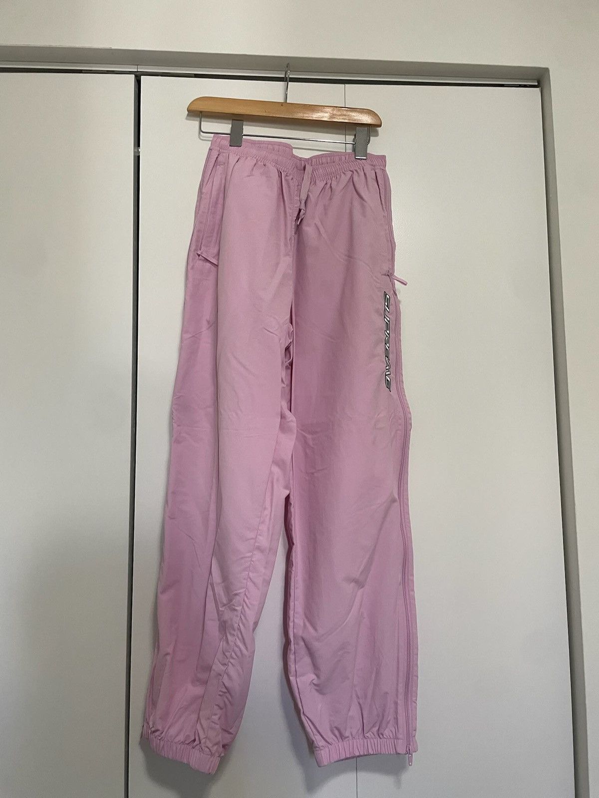 Supreme Supreme Warm Up Pant 'Pale Pink' Size US 32 / EU 48 - 2 Thumbnail