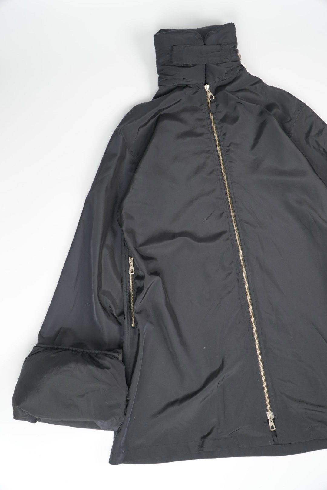Jean Paul Gaultier Jean Paul Gaultier Femme Zip Packable Hood balloon Jacket Size XS / US 0-2 / IT 36-38 - 3 Thumbnail
