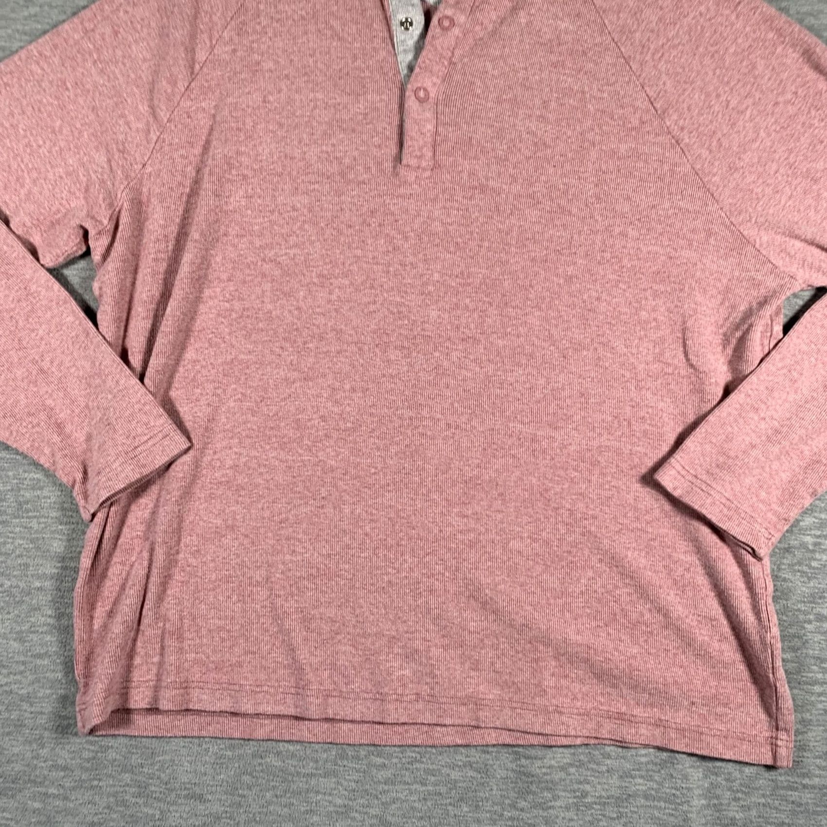 johnnie-O johnnie-O Shirt Mens XL Pink Henley Long Sleeve Stretch Knit Pullover Casual Size US XL / EU 56 / 4 - 3 Thumbnail