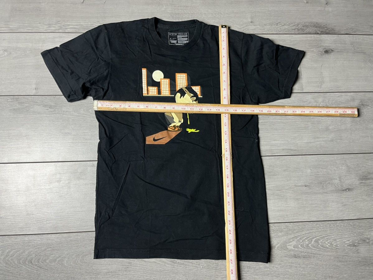 Nike Vintage Nike Marathon Running Tshirt size M Size US M / EU 48-50 / 2 - 5 Thumbnail