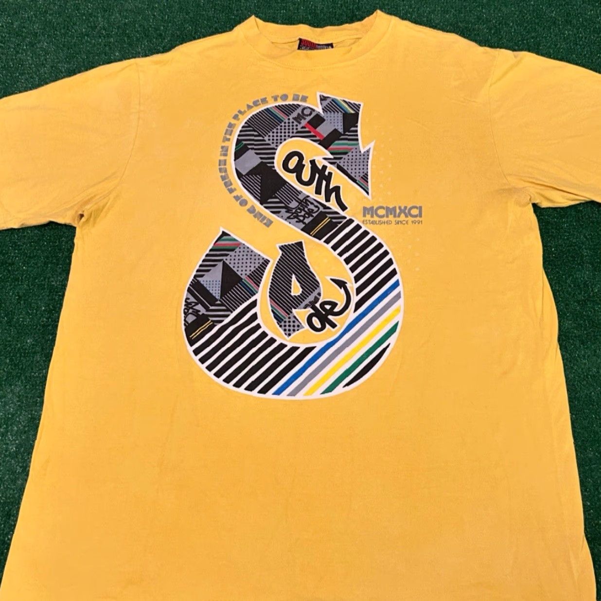 Southpole VINTAGE Southpole Graffiti Print Shirt Mens XL Yellow Hip Hop Grunge Punk Y2K VTG Logo - Size US XL / EU 56 / 4 - 3 Thumbnail