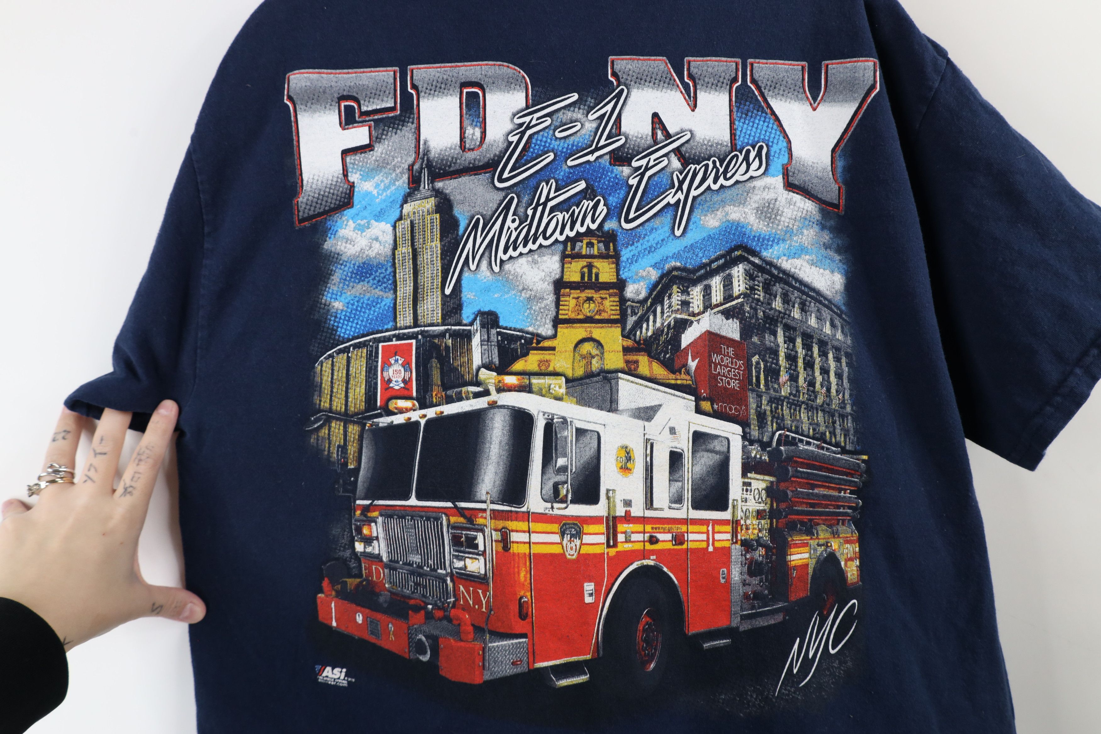 Vintage Vintage Y2K 1 Midtown Express FDNY 150th Anniversary T-Shirt Size US L / EU 52-54 / 3 - 12 Thumbnail