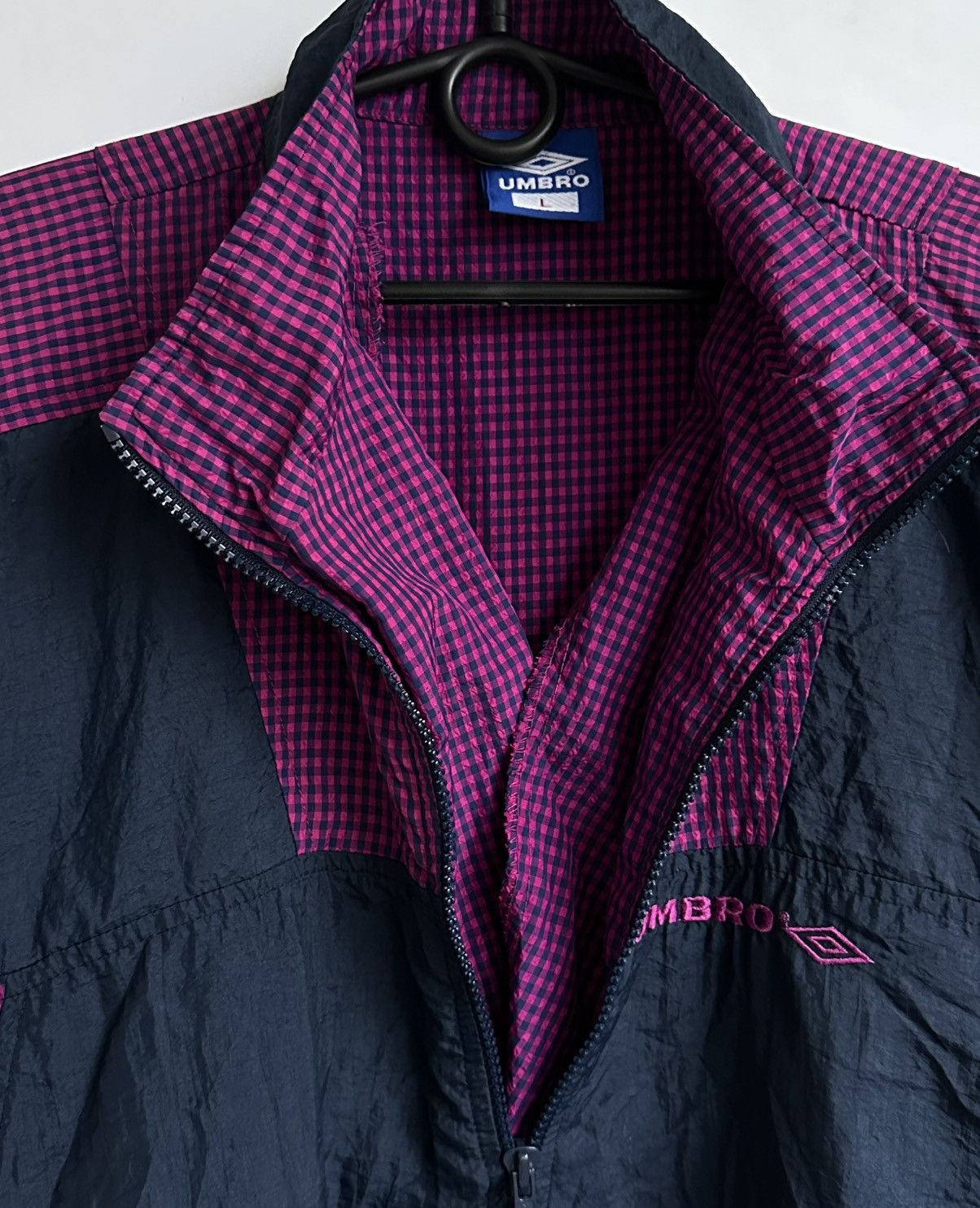 Umbro Rare Vintage UMBRO nylon windbreaker Jacket 1990s size L Size US L / EU 52-54 / 3 - 4 Thumbnail
