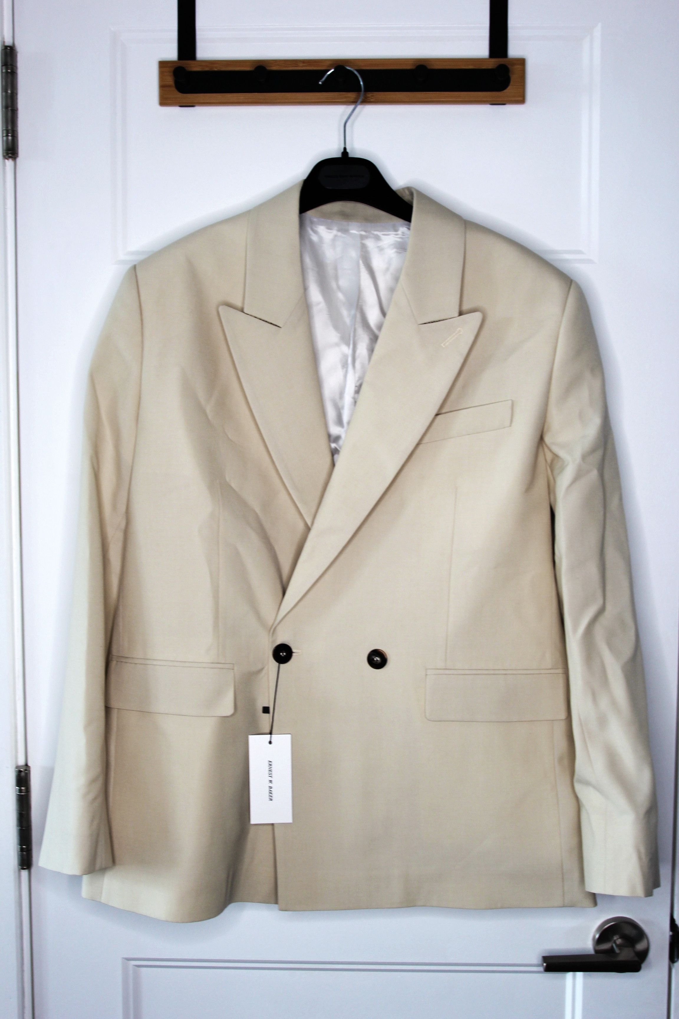 Ernest W. Baker BNWT SS23 ERNEST W. BAKER DOUBLE-BREASTED BLAZER 52 Size US L / EU 52-54 / 3 - 2 Thumbnail