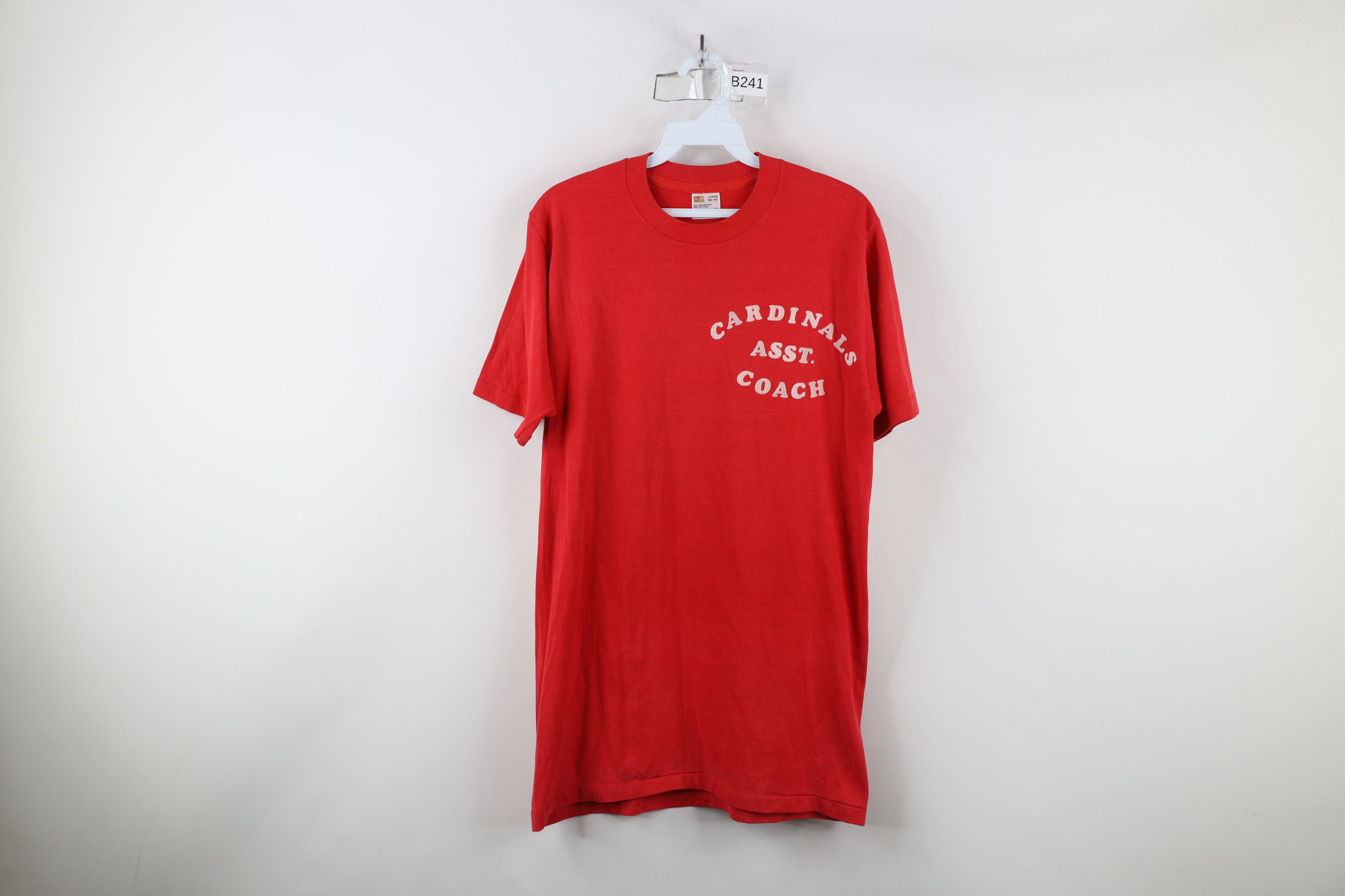 Vintage Vintage 70s Faded Cardinals Assistant Coach T-Shirt Red USA Size US L / EU 52-54 / 3 - 1 Thumbnail