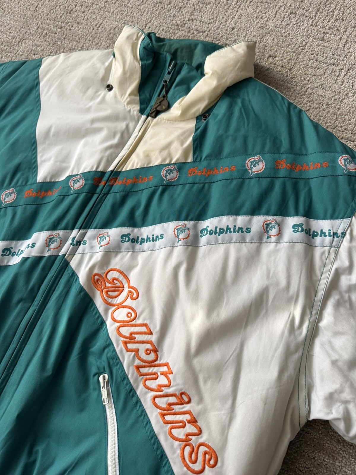 Other VINTAGE Miami Dolphins Bomber Jacket Size US L / EU 52-54 / 3 - 2 Thumbnail