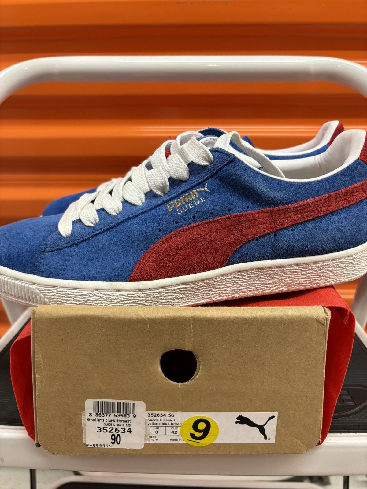 Puma × Vintage ***FINAL DROP***RARE BRAND NEW PUMA SUEDE LOW 9 Size US 9 / EU 42 - 6 Thumbnail