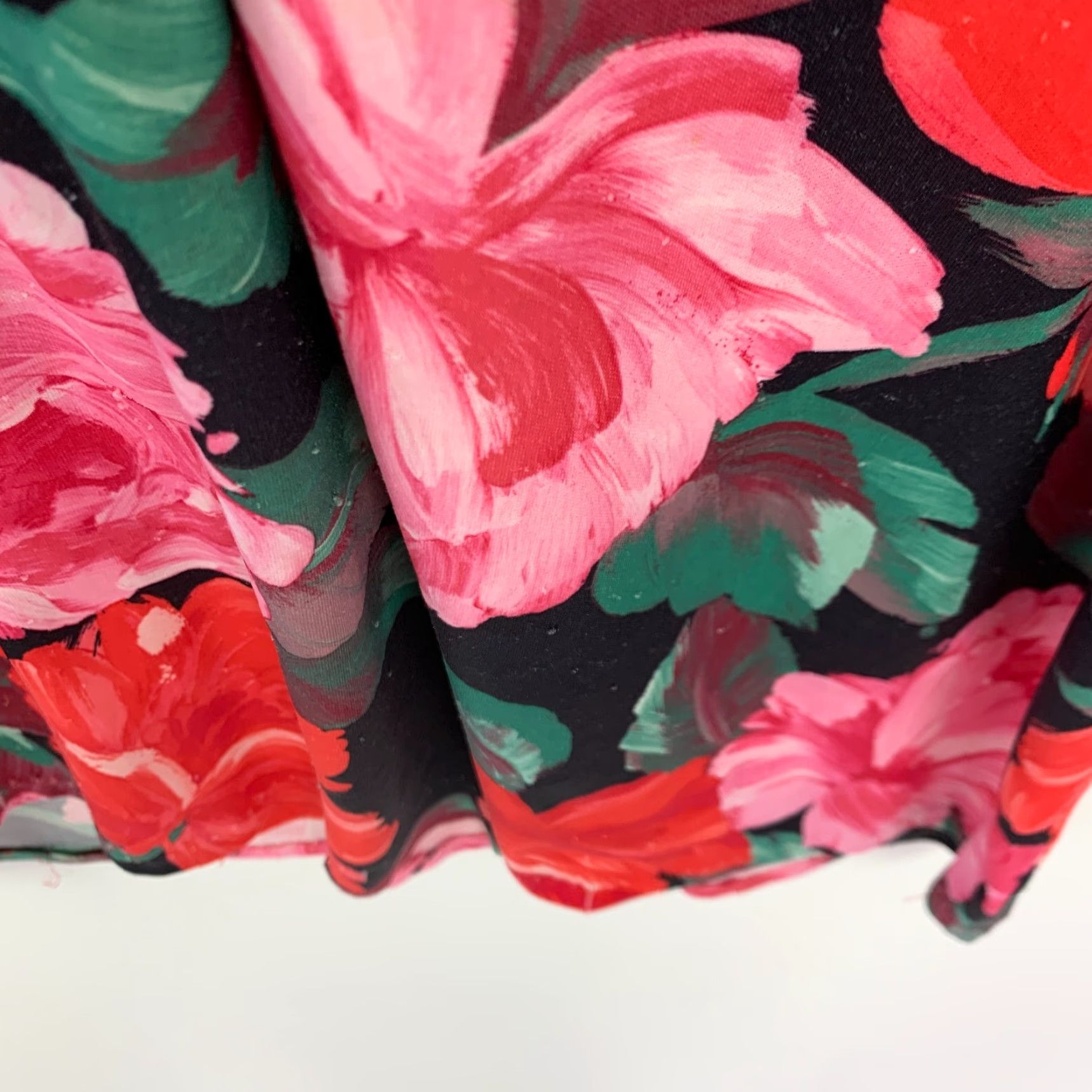 Vintage VINTAGE Village Rose Floral Nightgown Muumuu Caftan Oversized Red 1980s Polyester Womens Size ONE SIZE - 5 Thumbnail