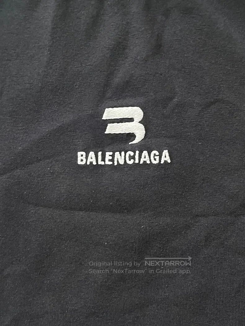 Balenciaga Balenciaga Logo Printed Striped Round Neck Short Sleeve T- Size US M / EU 48-50 / 2 - 3 Thumbnail