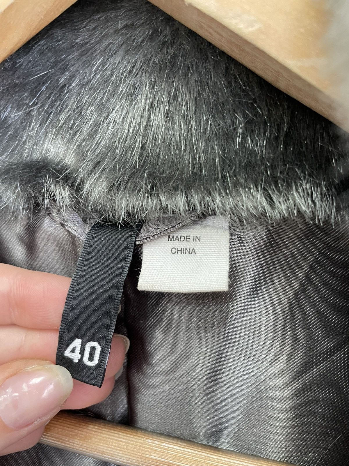 If Six Was Nine Rare fur bomber jacket if six was nine style cropped y2k Size S / US 4 / IT 40 - 7 Thumbnail
