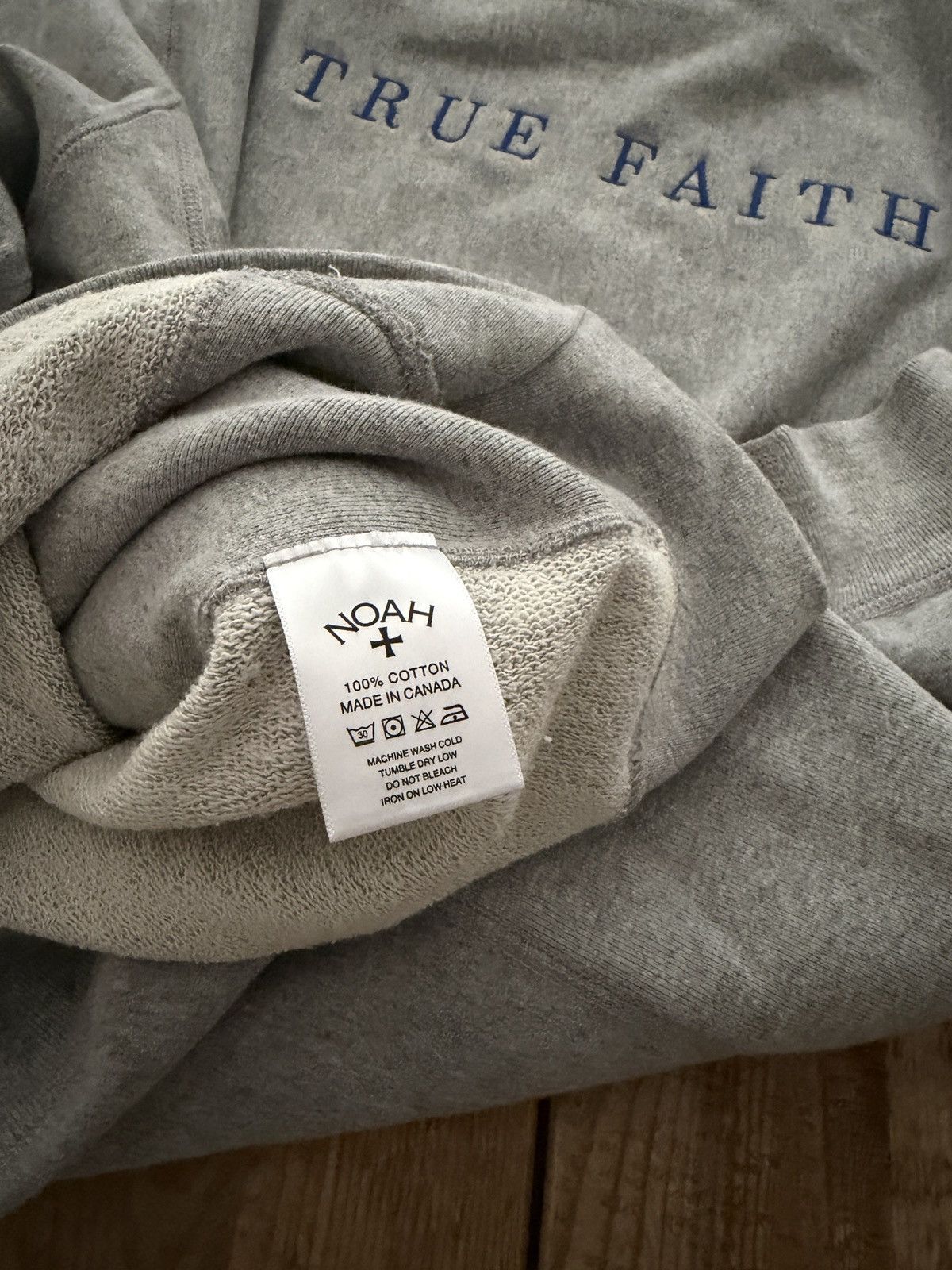 Noah Noah x New Order True Faith Crew Size US L / EU 52-54 / 3 - 7 Thumbnail