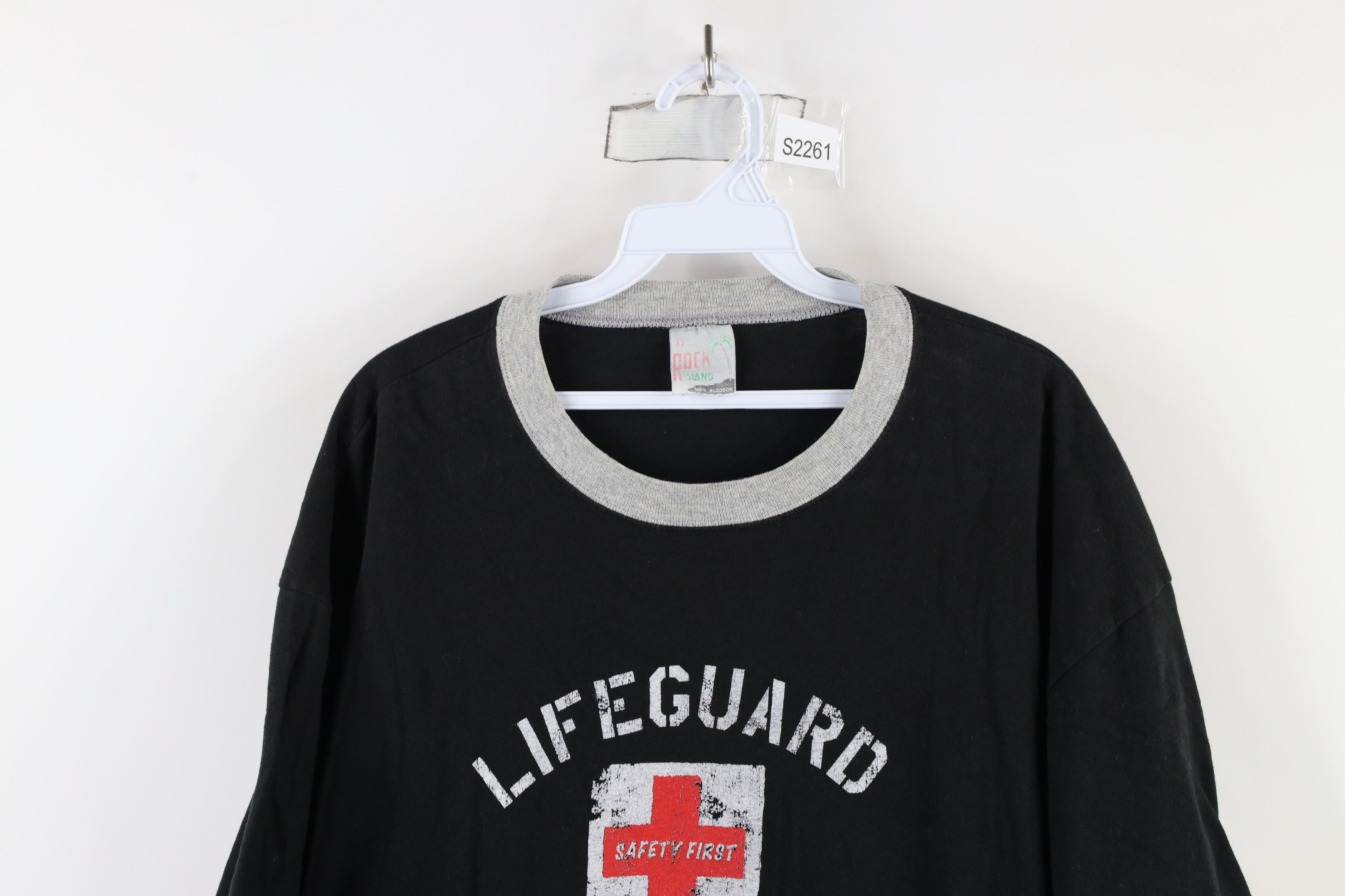 Vintage Vintage 90s Streetwear Out Lifeguard Cancun T-Shirt Black Size US XL / EU 56 / 4 - 2 Thumbnail