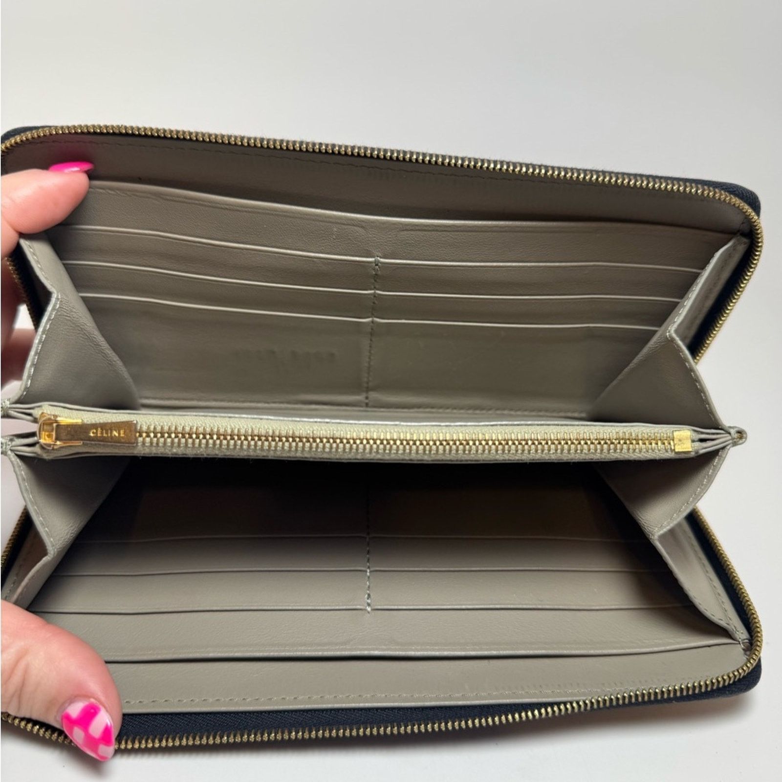 Celine Céline Continental Black Pebbled Leather Zip Wallet Italian Size ONE SIZE - 9 Thumbnail