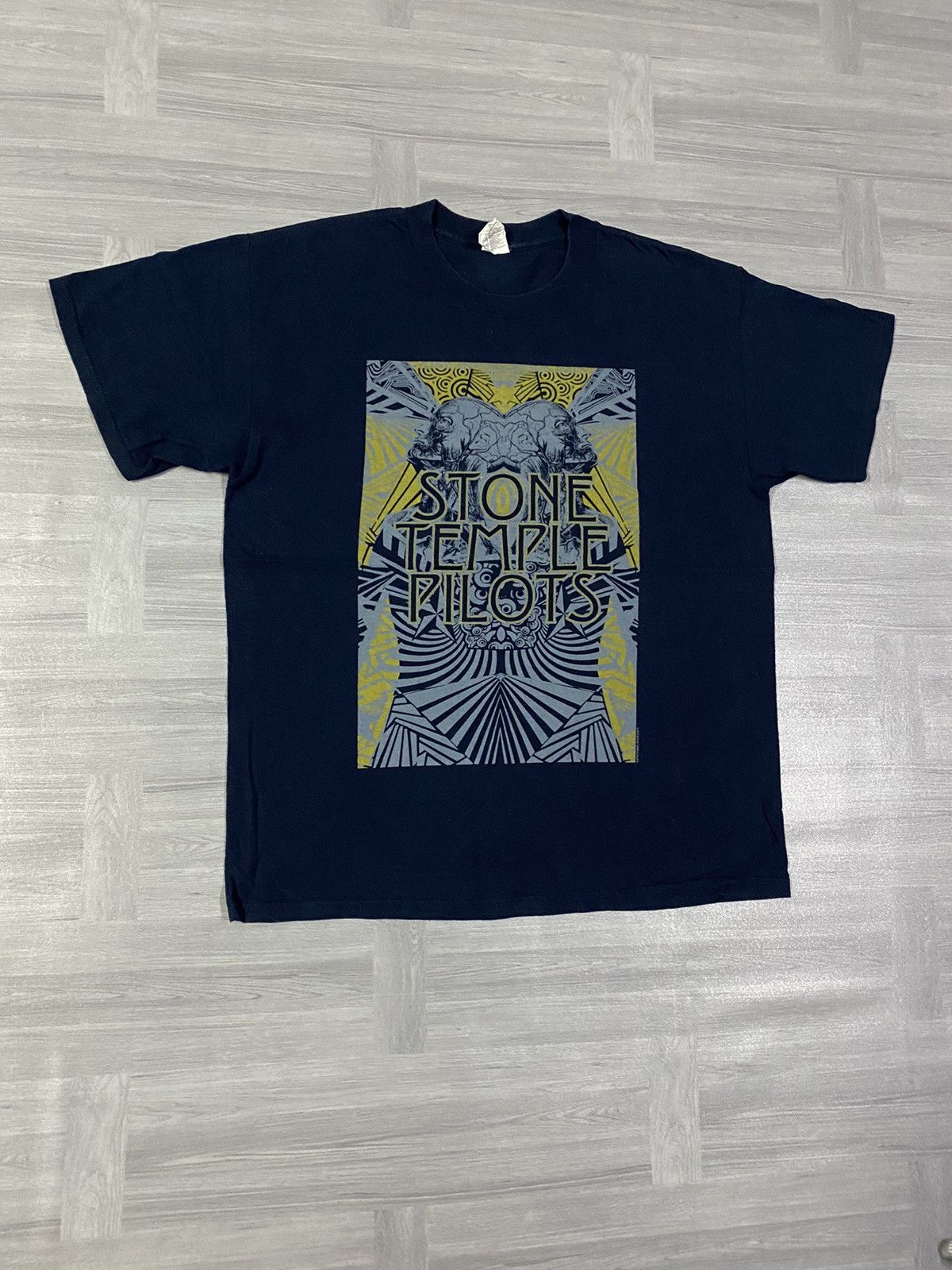Band Tees Vintage 2010 Stone Temple Pilots Concert Size US L / EU 52-54 / 3 - 3 Thumbnail