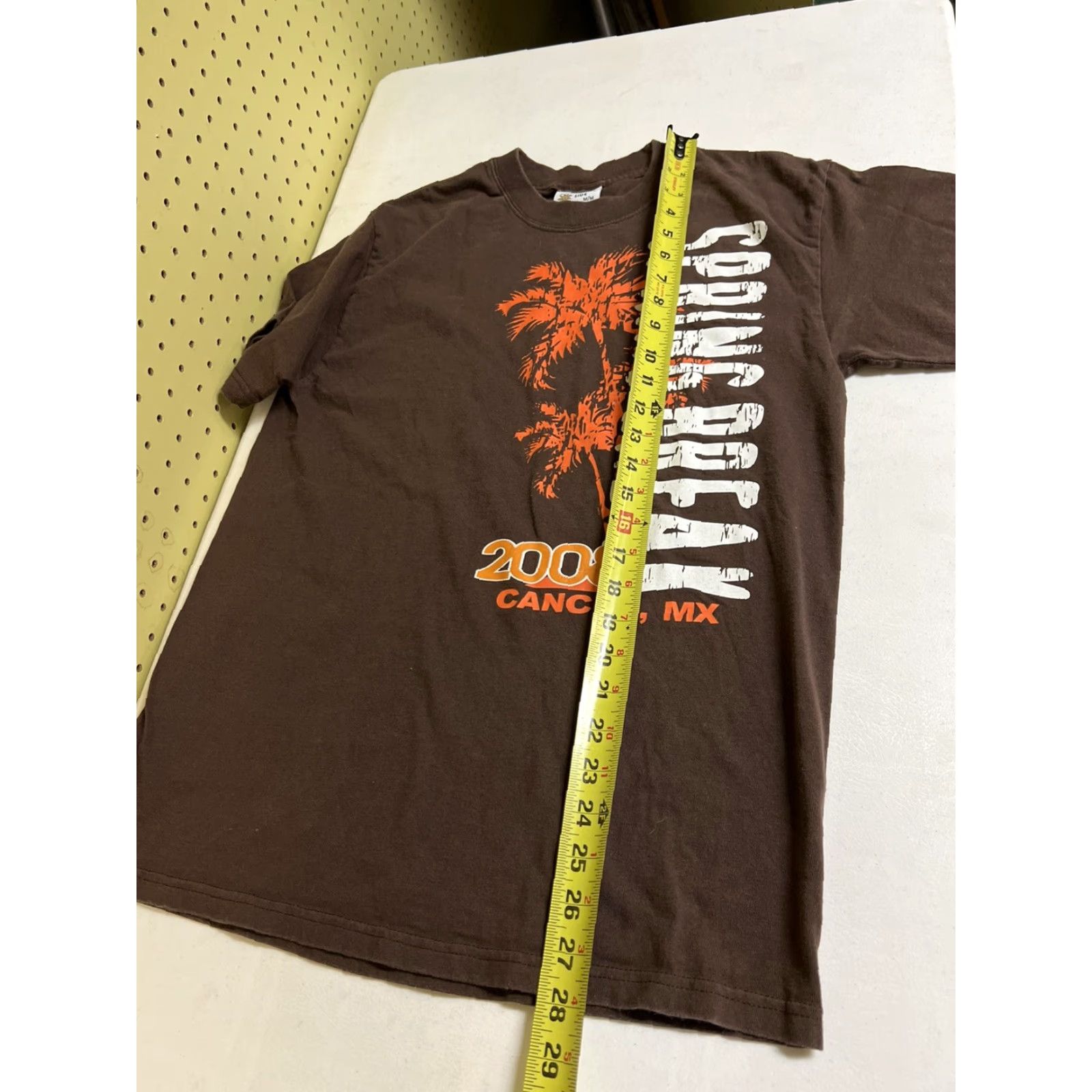 Vintage VINTAGE Mens Medium Cancun 2008 Brown Short Sleeve Tourist T-shirt Mexico Mens Medium Brown Short Sleeve Crew Neck Cotton Mexico Shirt Size US M / EU 48-50 / 2 - 6 Thumbnail