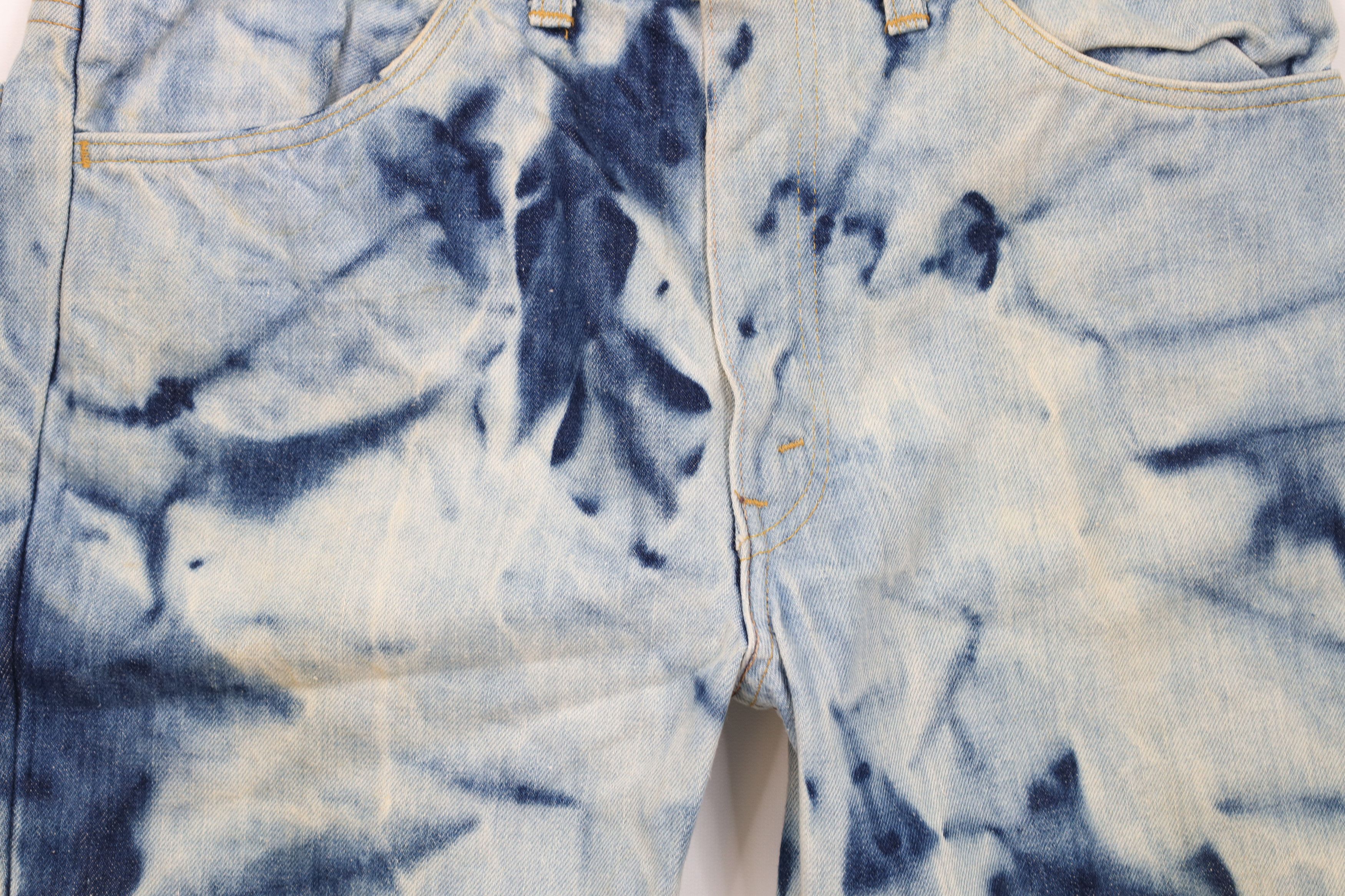 Levi's Vintage 70s Levis Orange Tab Acid Wash Denim Jean Shorts USA Size US 32 / EU 48 - 3 Thumbnail