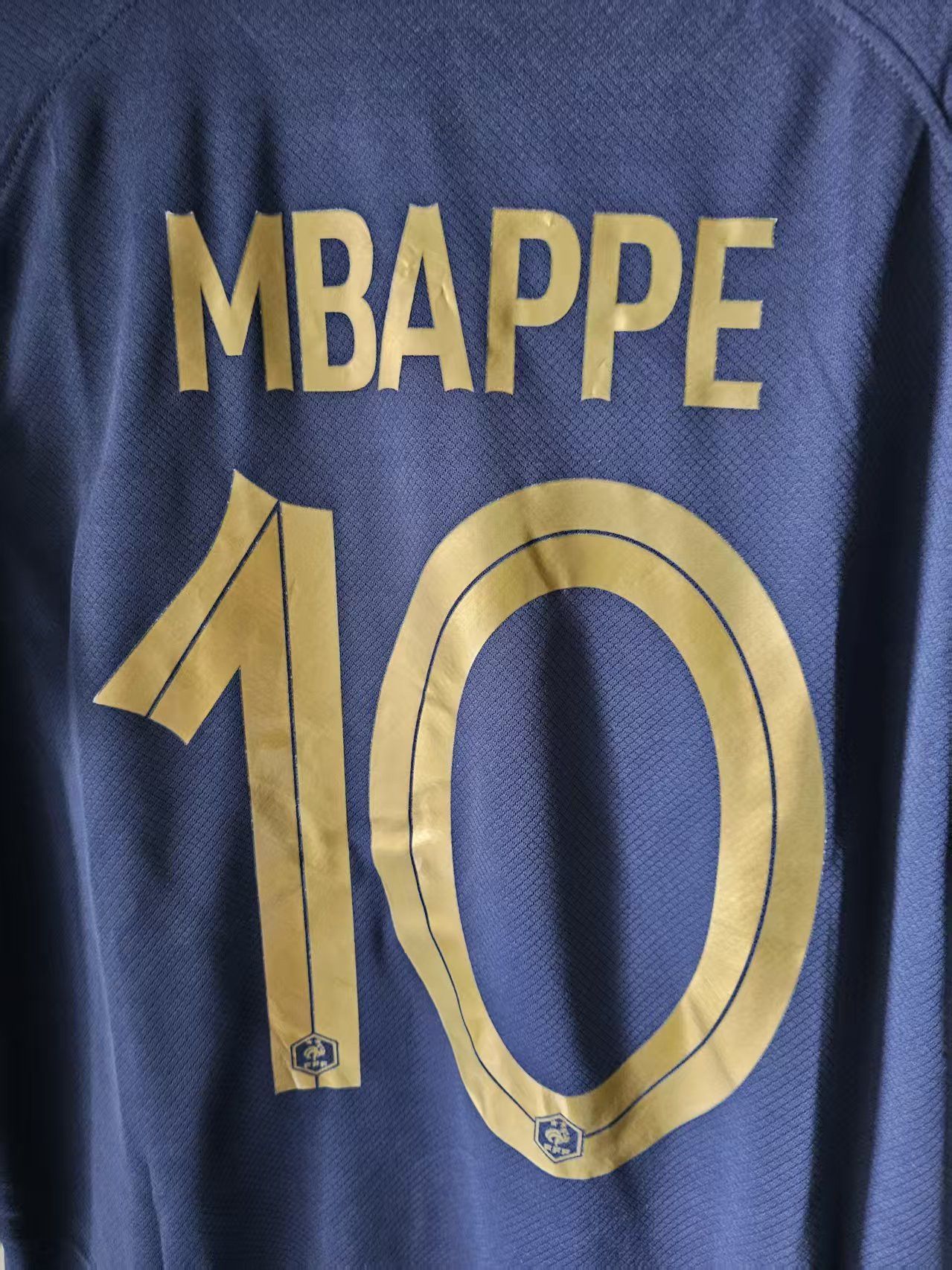 Other 2022 France #10 Kylian Mbappé Jersey Size US S / EU 44-46 / 1 - 3 Thumbnail