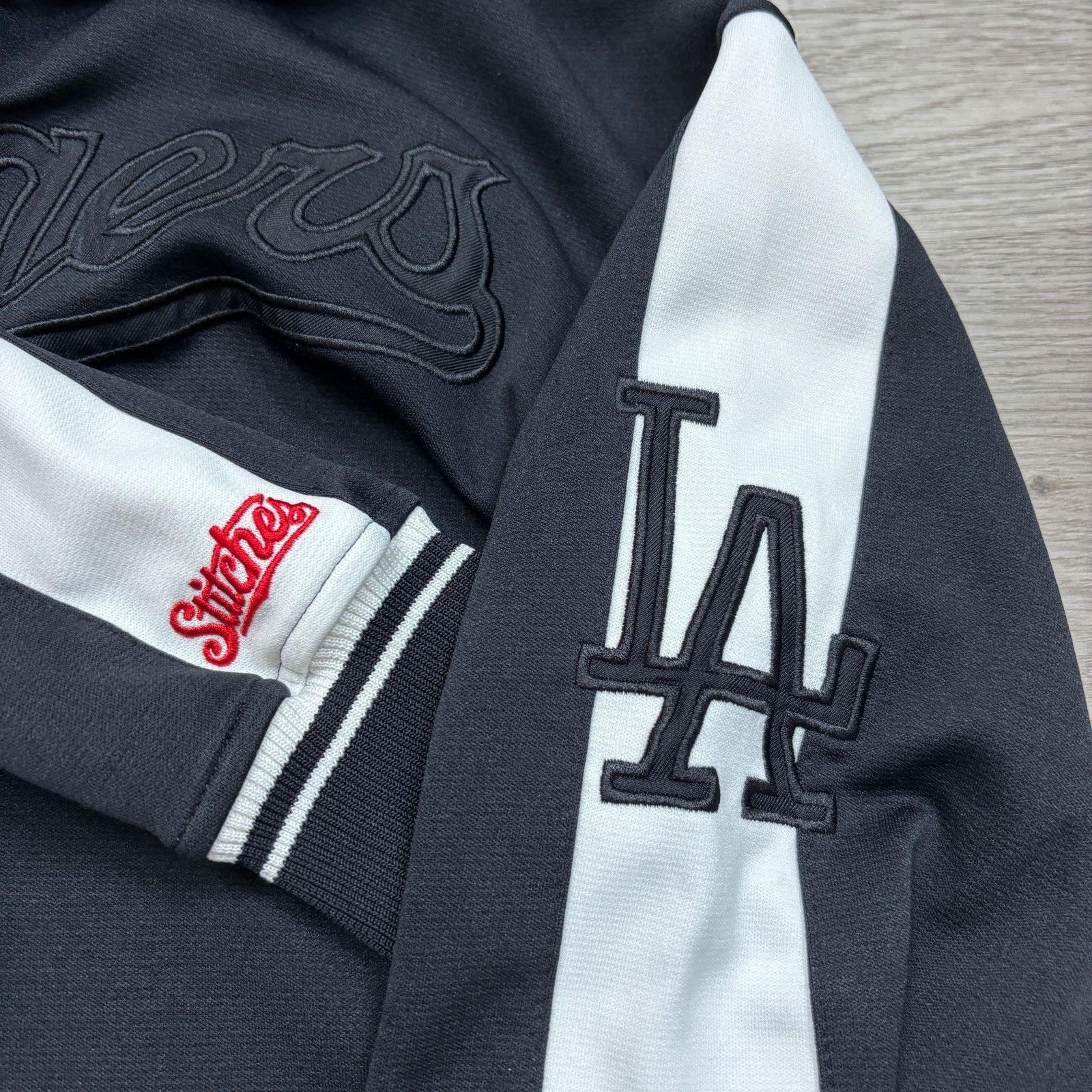 Other Stitches MLB LA Dodgers Embroidered Black Full Zip Sweater M Size US M / EU 48-50 / 2 - 9 Thumbnail