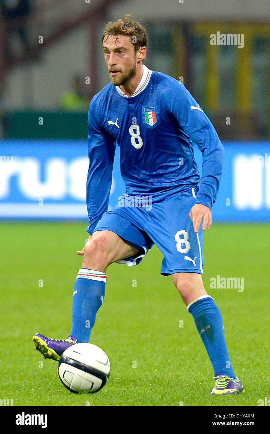 Puma Italy Euro 2012/13 Marchisio #8 Player Version Long Sleeves Size US M / EU 48-50 / 2 - 4 Thumbnail