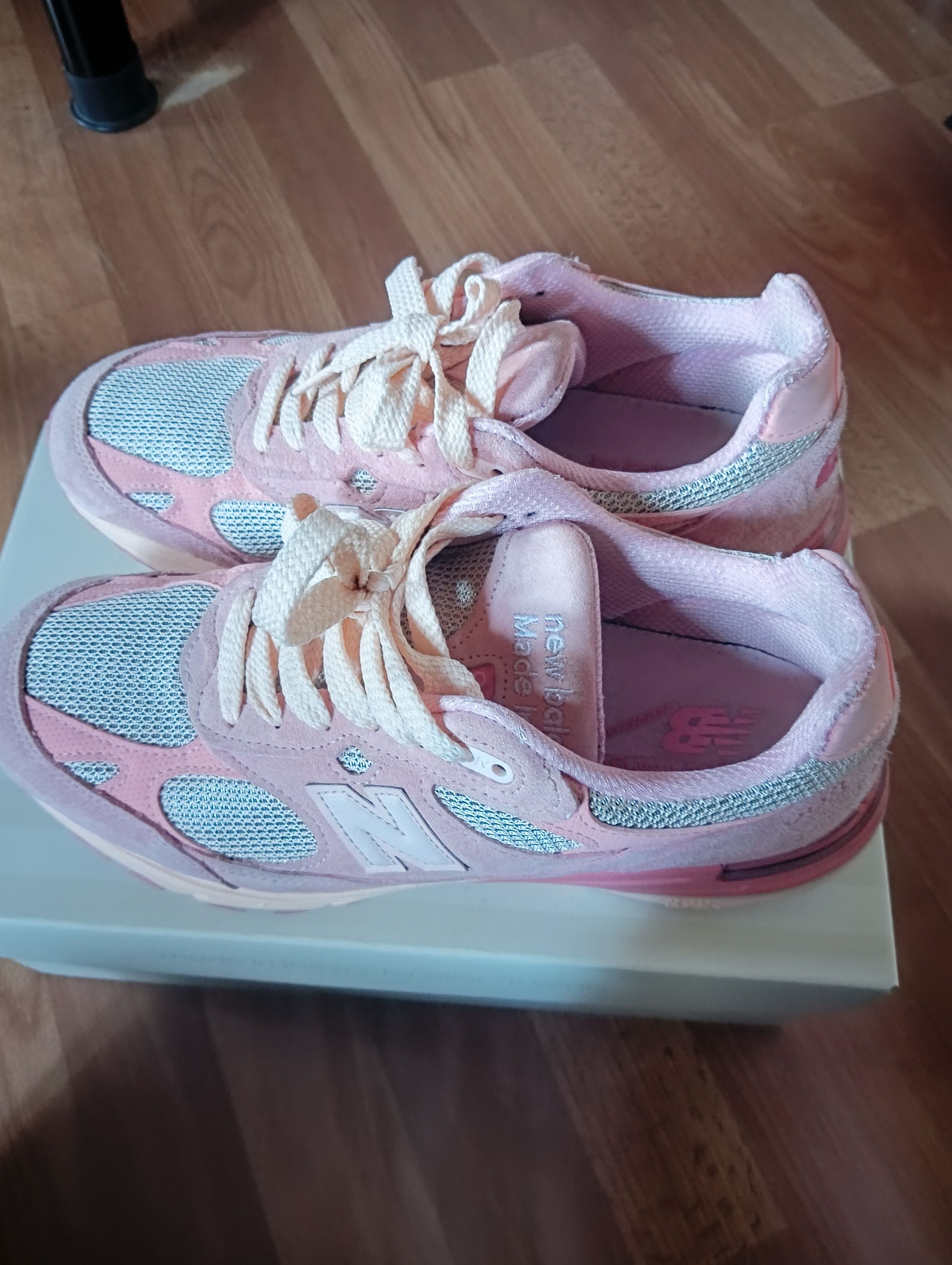 Joe Freshgoods × New Balance MR993JH1 JFG x NB 993 Powder Pink Size US 9 / EU 42 - 1 Thumbnail