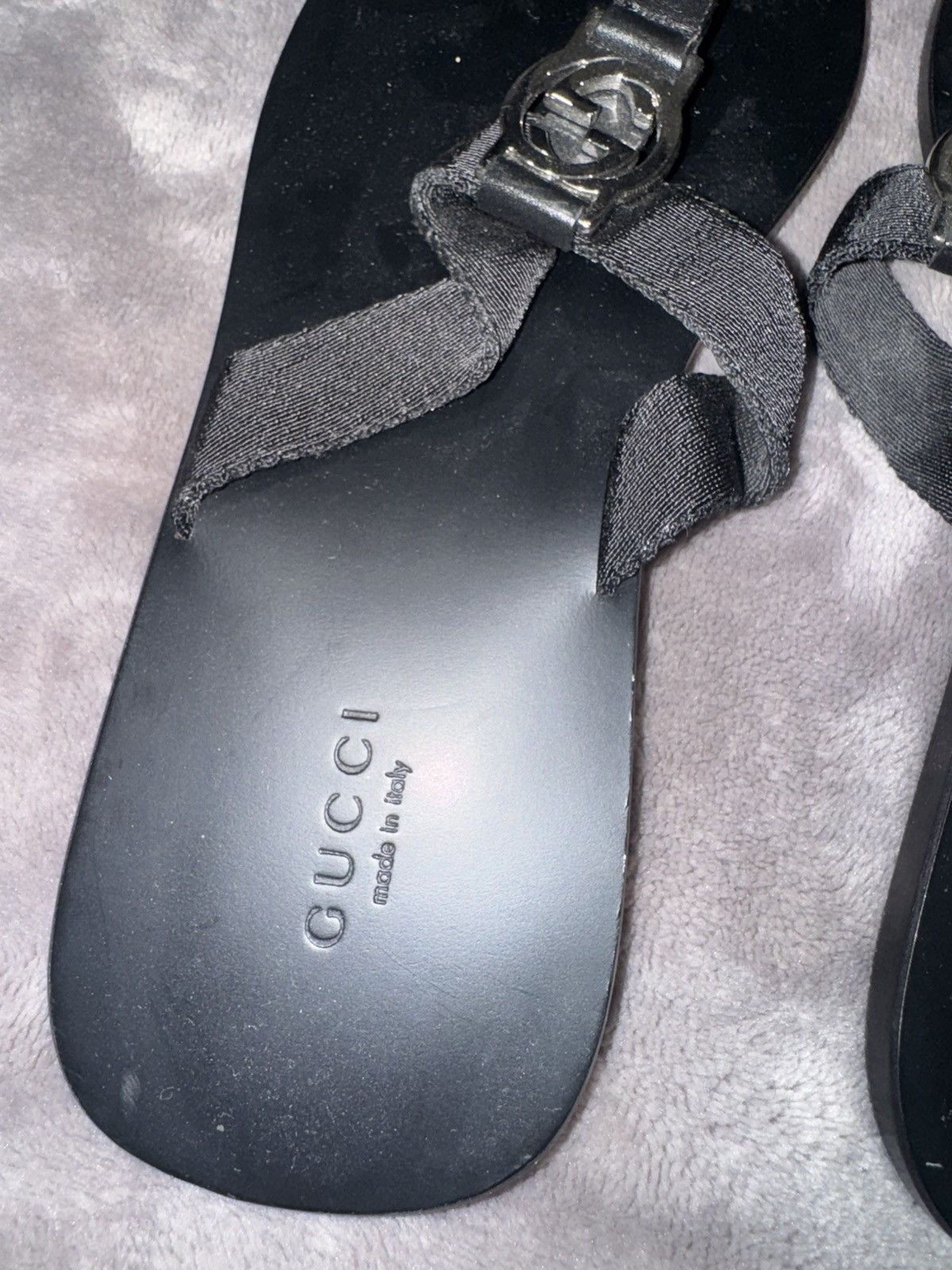 Gucci Leather Gucci Flip Flops Size US 7.5 / IT 37.5 - 9 Thumbnail