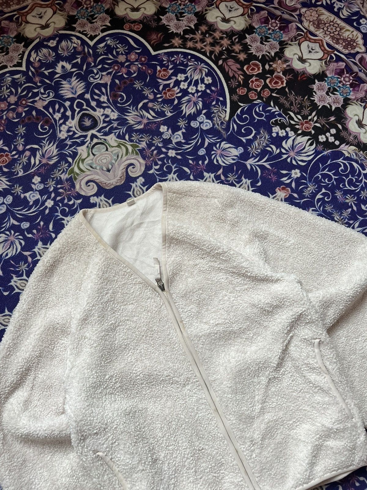 Uniqlo Uniqlo Cropped Cardigan Sherpa Fleece Jacket Size L / US 10 / IT 46 - 4 Thumbnail