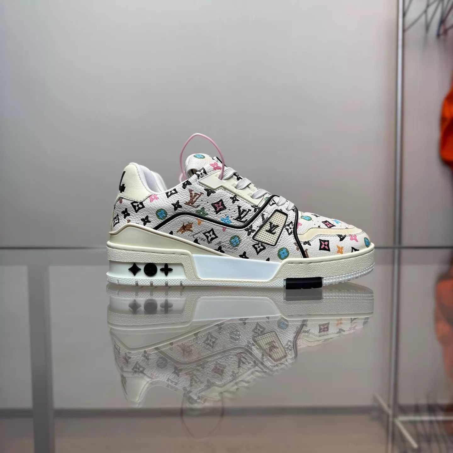 Louis Vuitton LV Trainer x Tyler Beige Monogram Graffiti UK2/36 Size US 5.5 / IT 35.5 - 3 Thumbnail