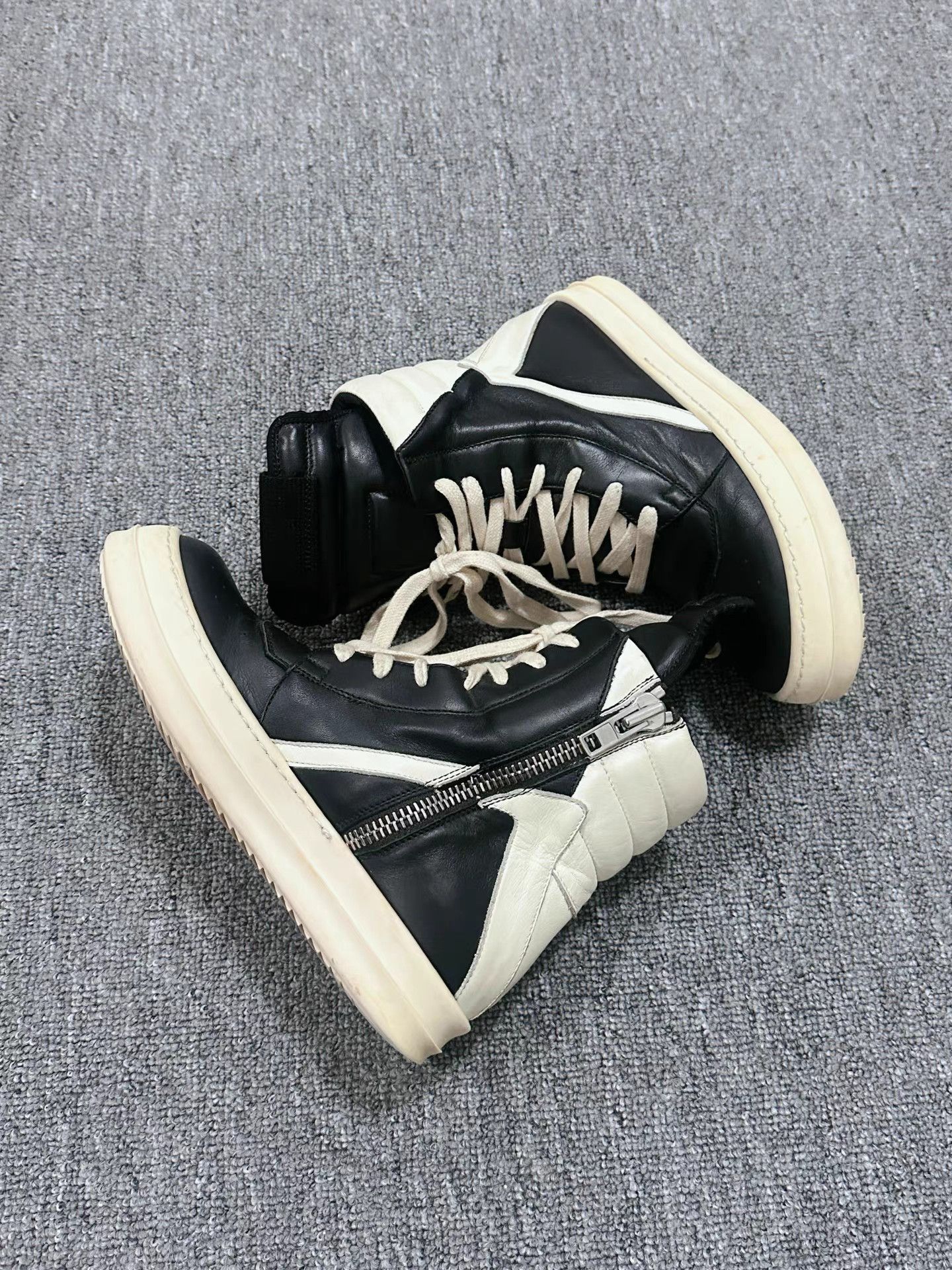 Rick Owens Rick Owens mainline Reverse Triangle sneakers Size US 5.5 / IT 35.5 - 8 Thumbnail