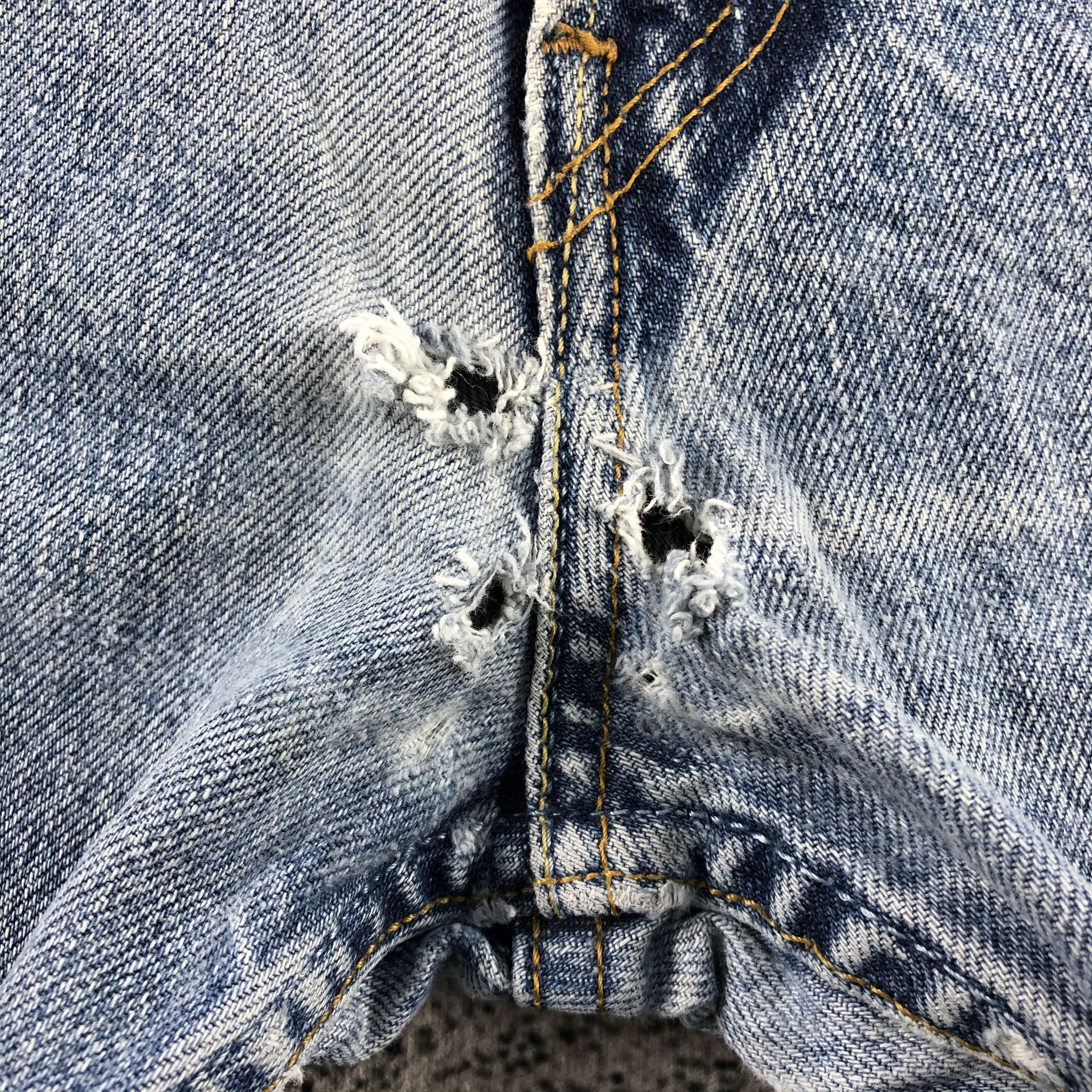 Levi's Vintage Levi's 505 Jeans Distress Regular Fit Denim KJ967 Size US 34 / EU 50 - 11 Thumbnail
