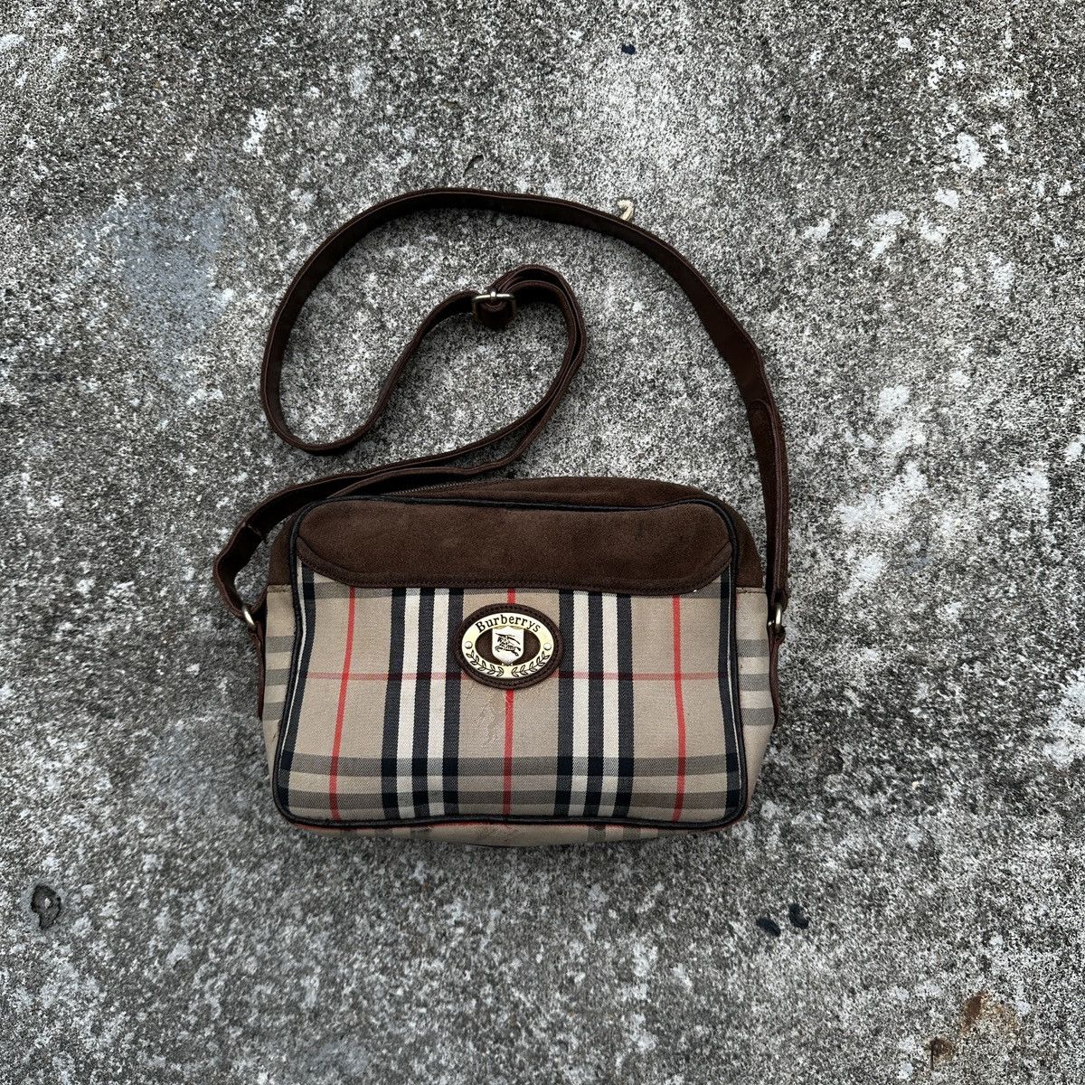 Burberry 🔥Hot items 🔥Burberry Crossbody bag Size ONE SIZE - 1 Thumbnail