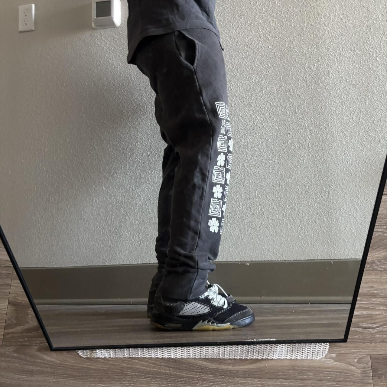 Billabong Crazy Vintage Y2K/2000s Faded Black Billabong Sweatpants! Fits XS Size US 28 / EU 44 - 2 Thumbnail