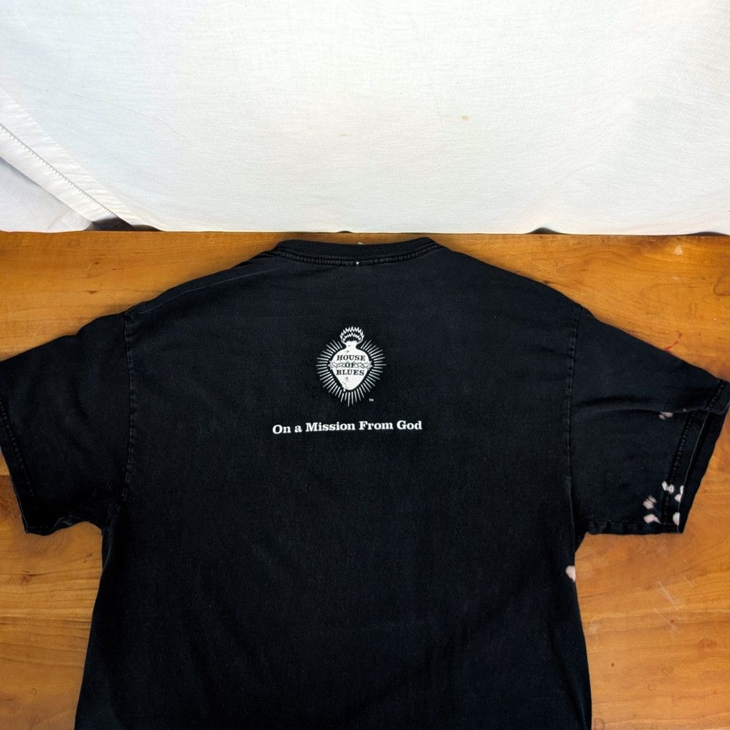 Vintage Vintage House Of Blues/Blues Brothers Mission From God Shirt Size US L / EU 52-54 / 3 - 1 Thumbnail