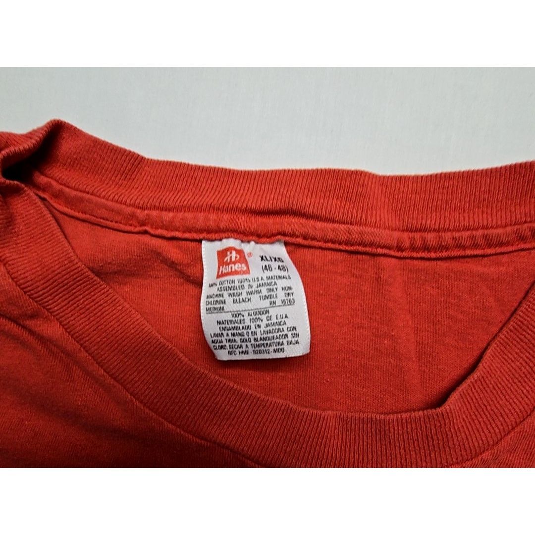 Vintage Vintage Red Blank Pocket T-Shirt XL Crew Neck Hanes Tee Size US XL / EU 56 / 4 - 4 Thumbnail