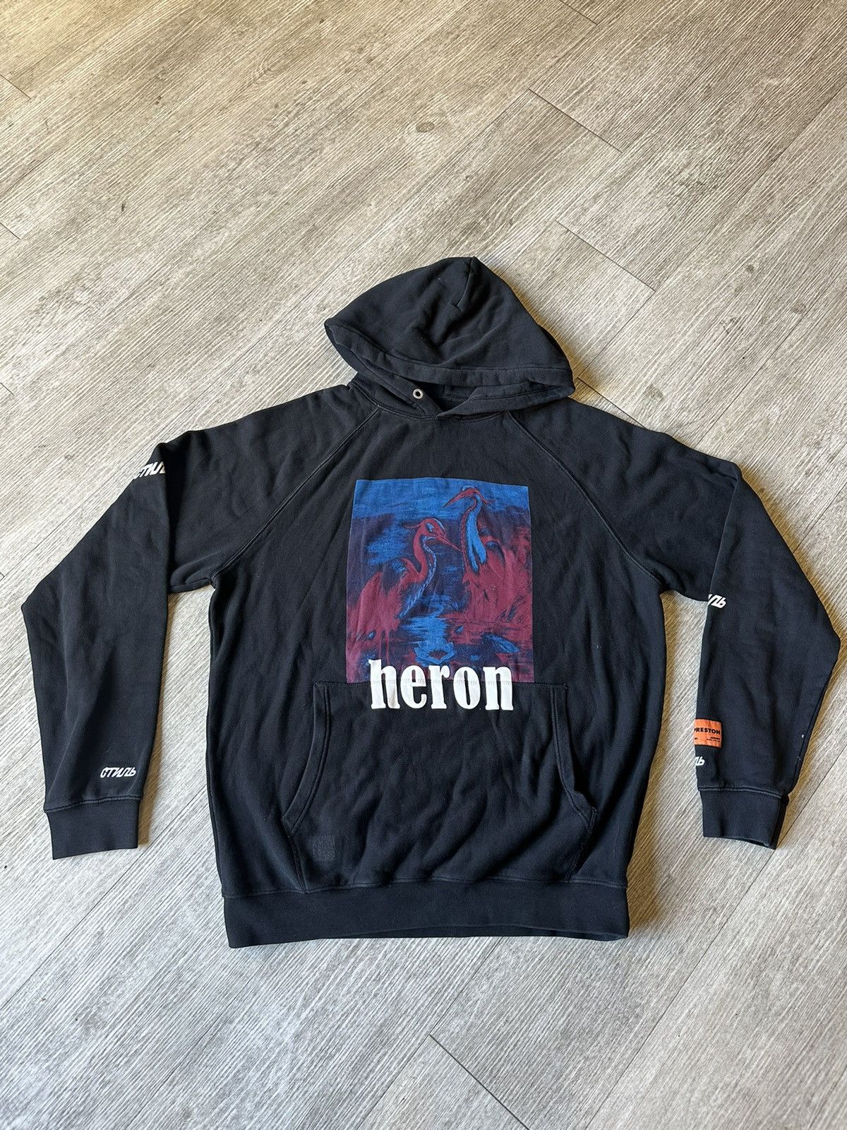 Heron preston swan hoodie deals