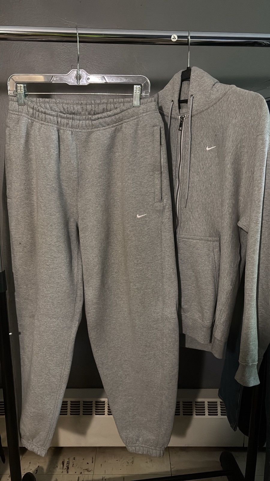 Nike OVERSIZED Nike Swoosh Grey Sweatsuit Size US XS / EU 42 / 0 - 1 Thumbnail