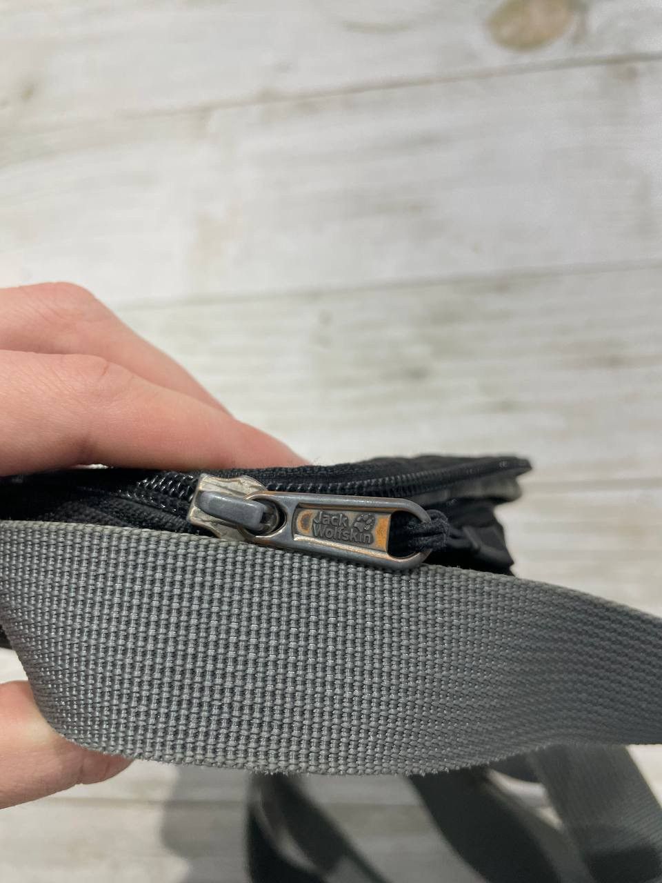 Jack Wolfskin Vintage Jack Wolfskin Messenger Mini Bag Black Y2K Size ONE SIZE - 14 Thumbnail